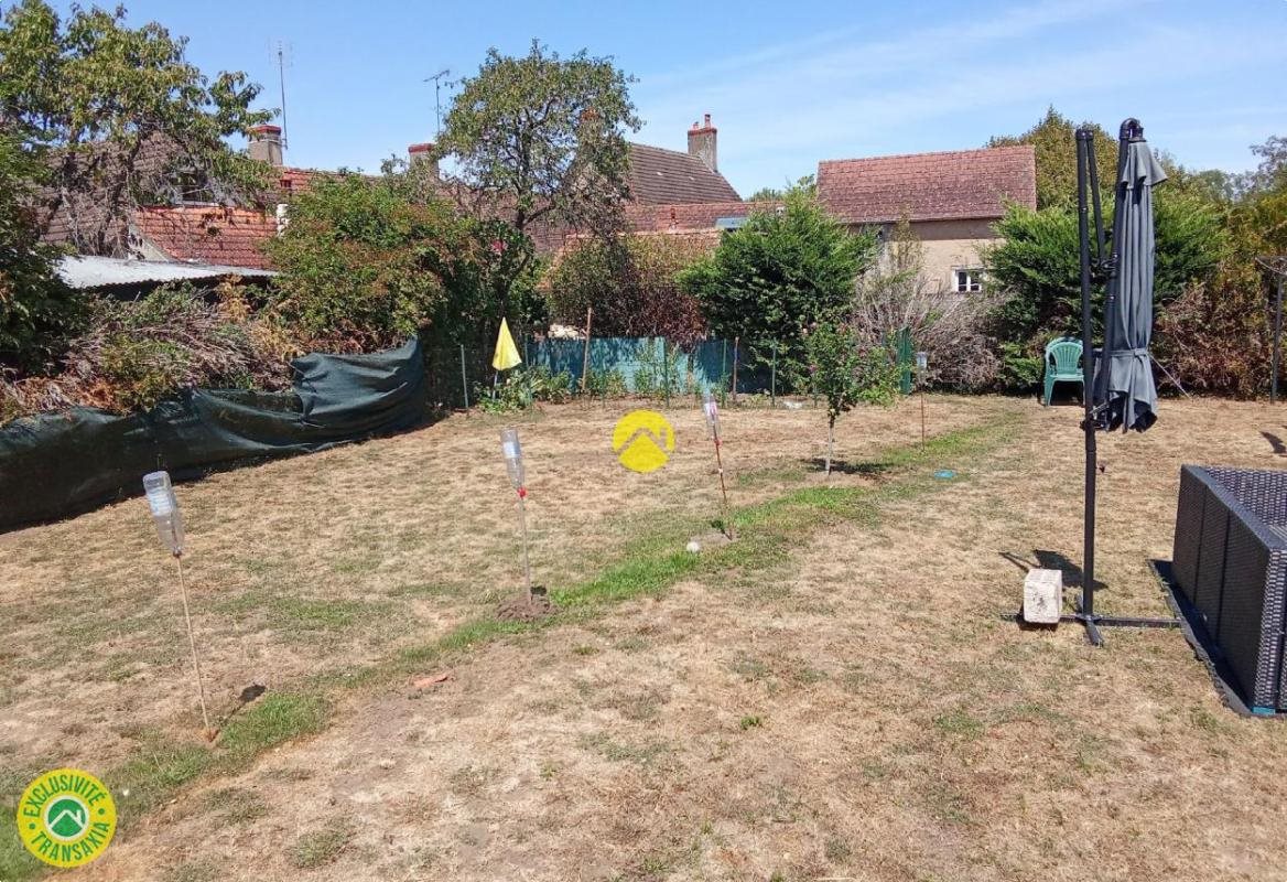 Maison à vendre, 79m², Ainay-le-Château