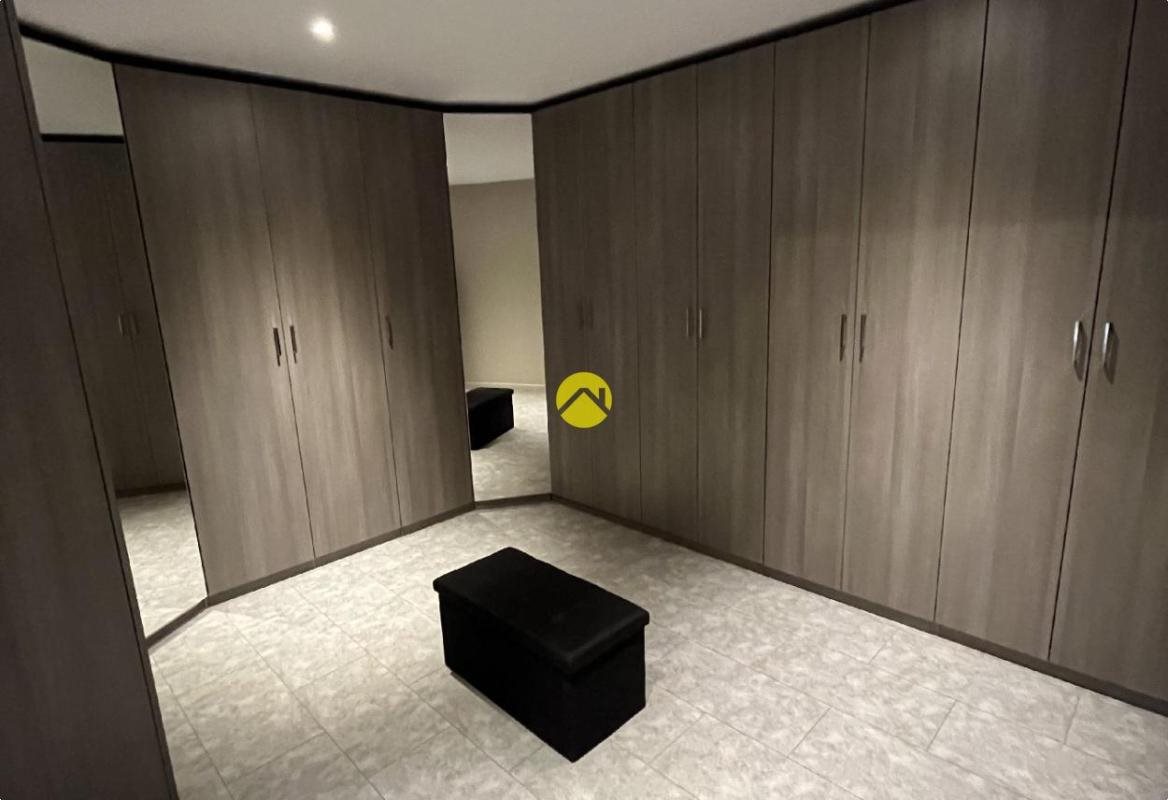 Maison à vendre, 215m², Paslières