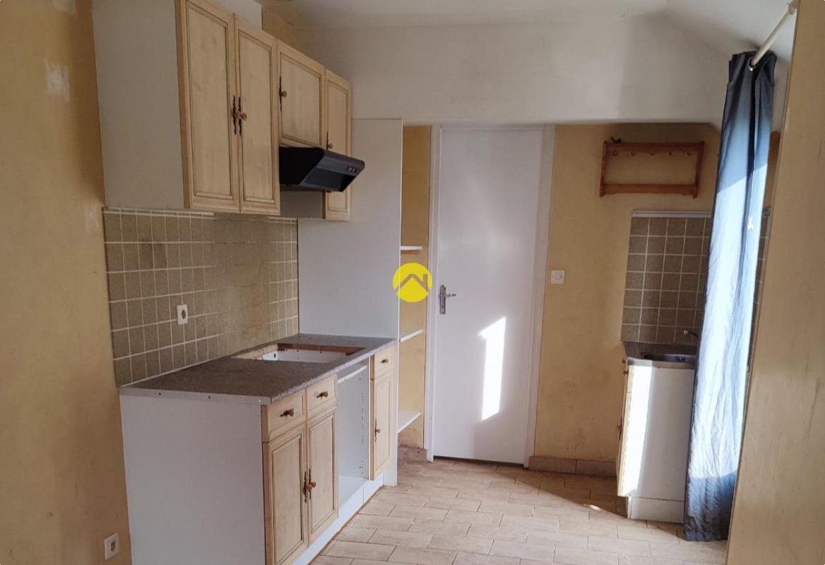 Maison à vendre, 68m², Saint-Eloy-de-Gy