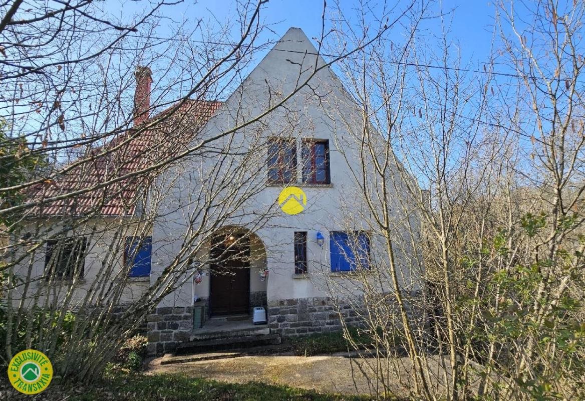 Maison à vendre, 136m², Mazirat