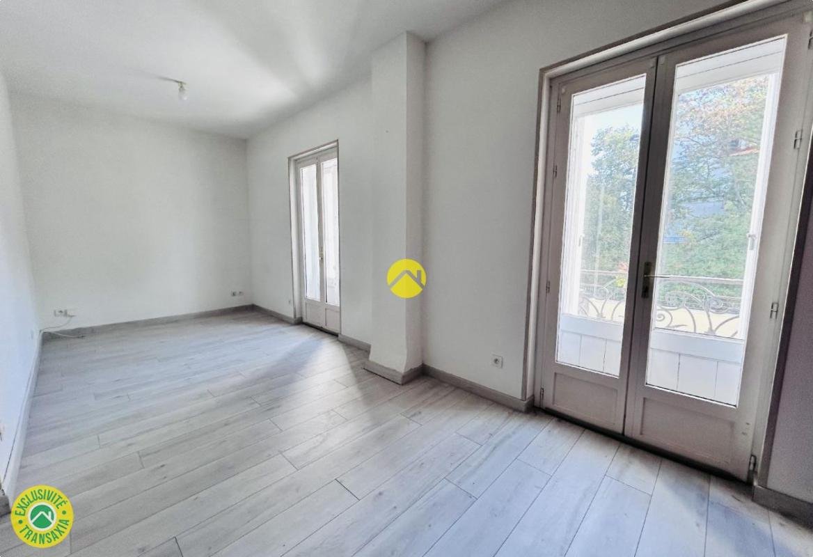 Appartement à vendre, 53m², Néris-les-Bains