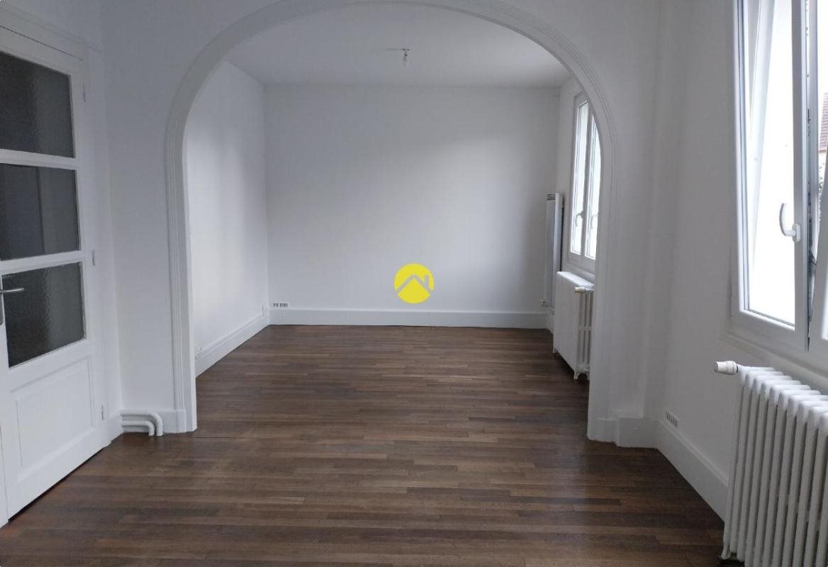 Appartement à louer, 75m², Cosne-d'Allier
