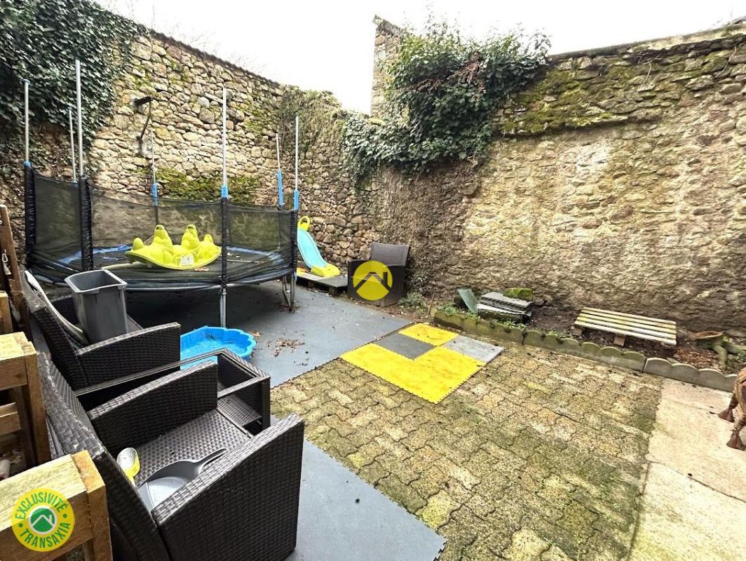 Maison à vendre, 140m², Bénévent-l'Abbaye