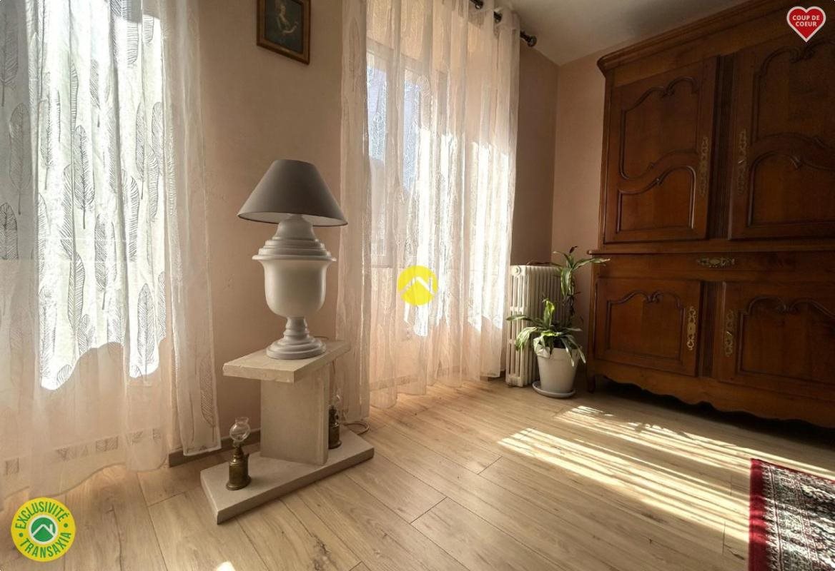Maison à vendre, 146m², Bénévent-l'Abbaye