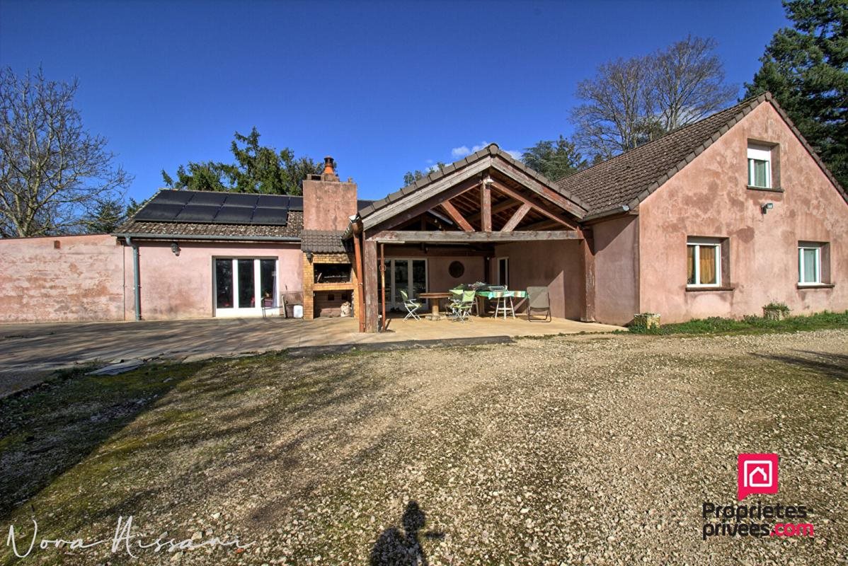 Maison à vendre, 255m², Sampans
