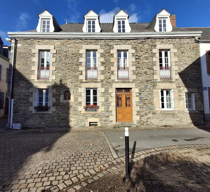 Maison à vendre, 280m², Ploërmel