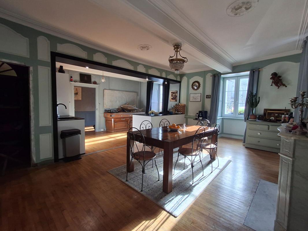 Maison à vendre, 280m², Ploërmel