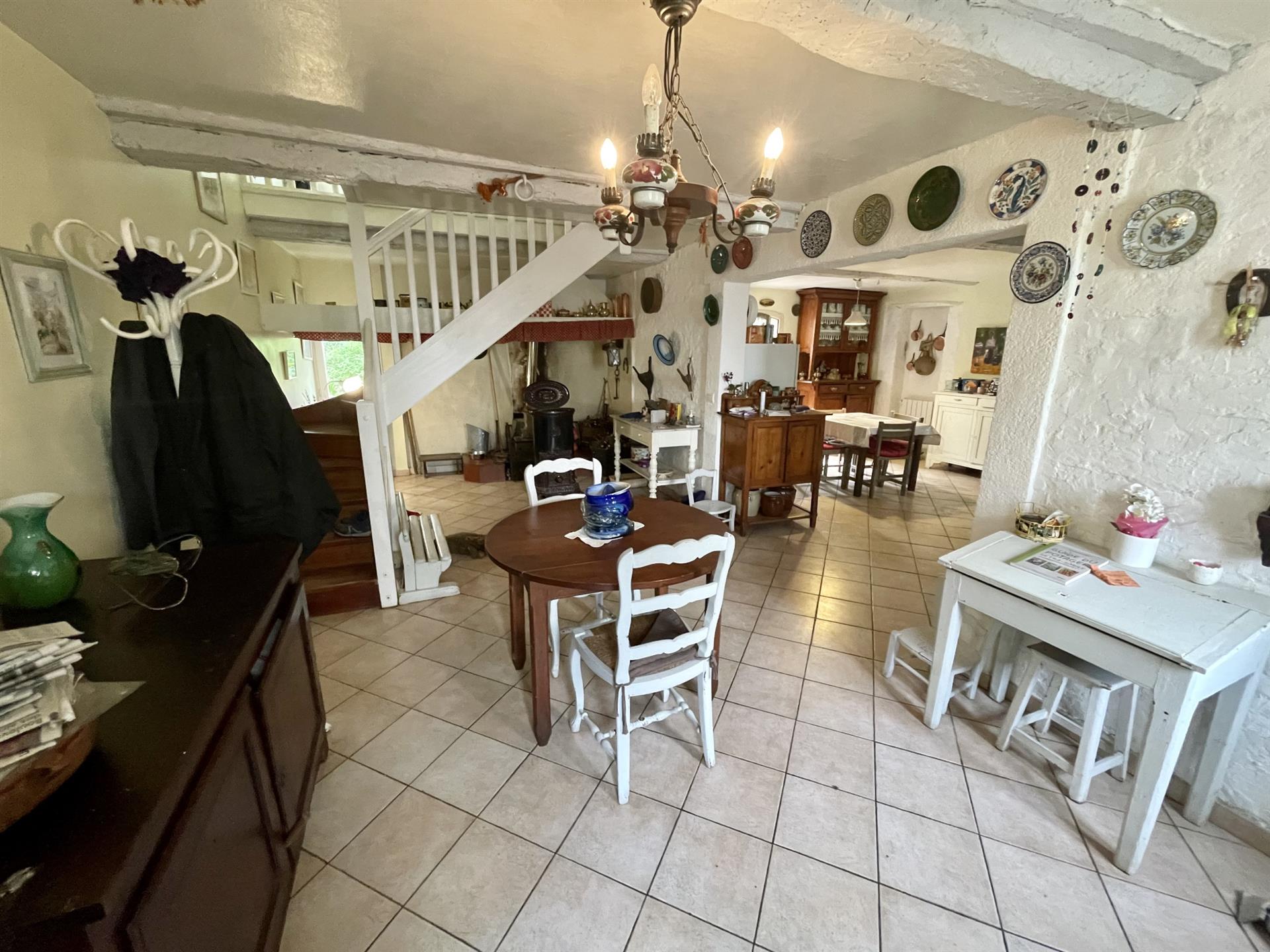 Maison à vendre, 240m², Saint-Génis-des-Fontaines