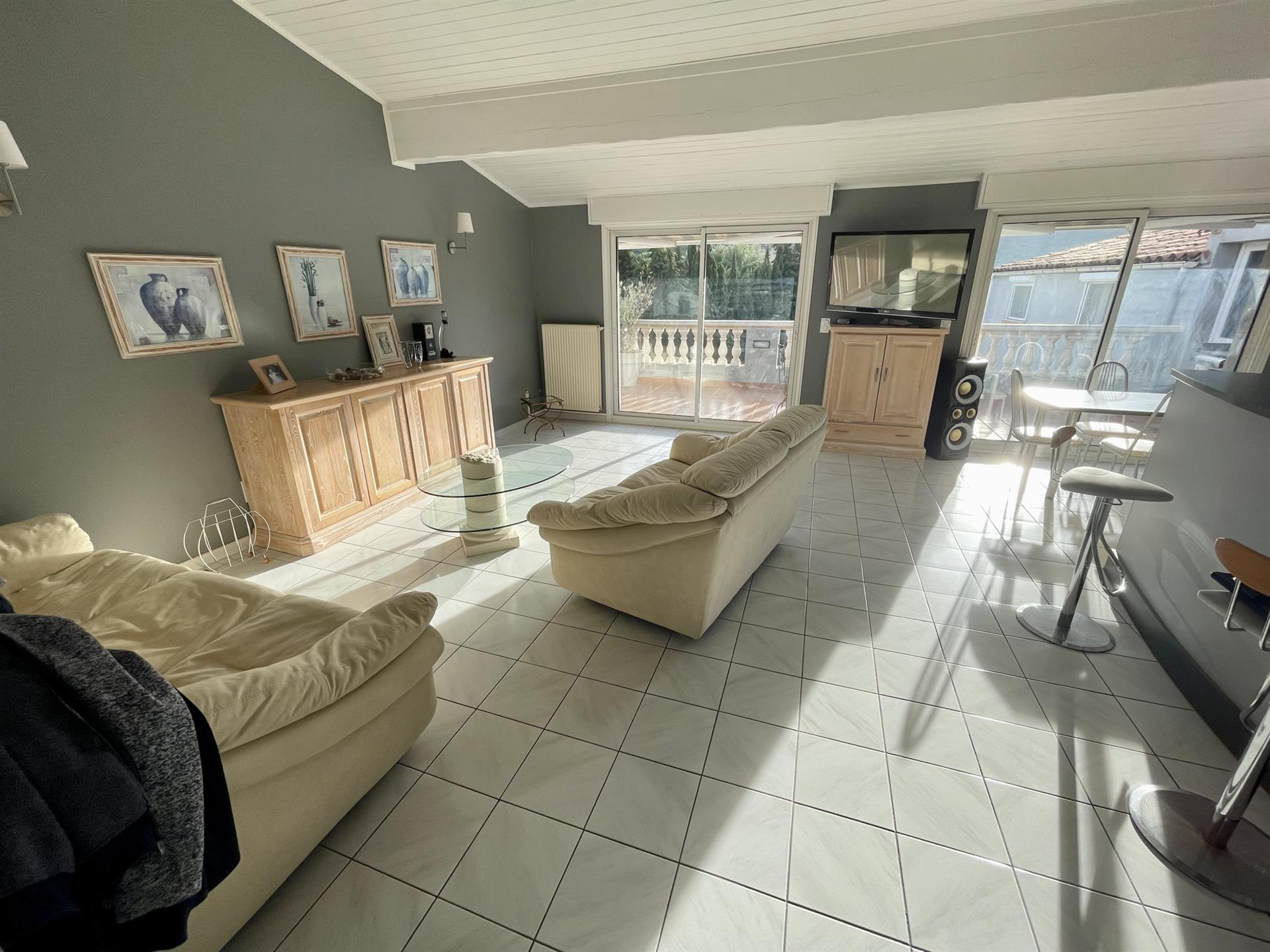 Maison à vendre, 380m², Saint-Paul-de-Fenouillet