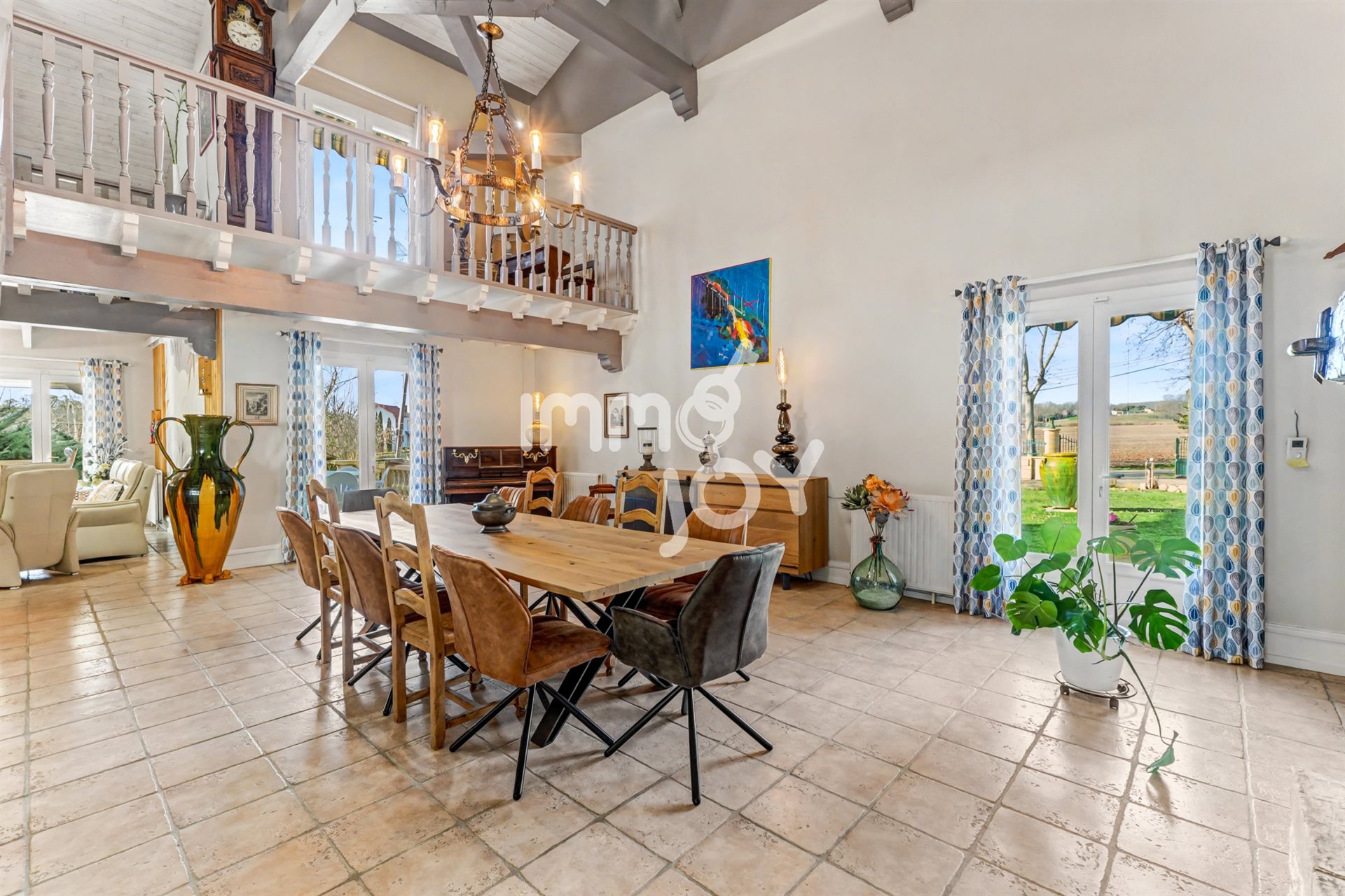 Maison à vendre, 330m², L'Isle-en-Dodon