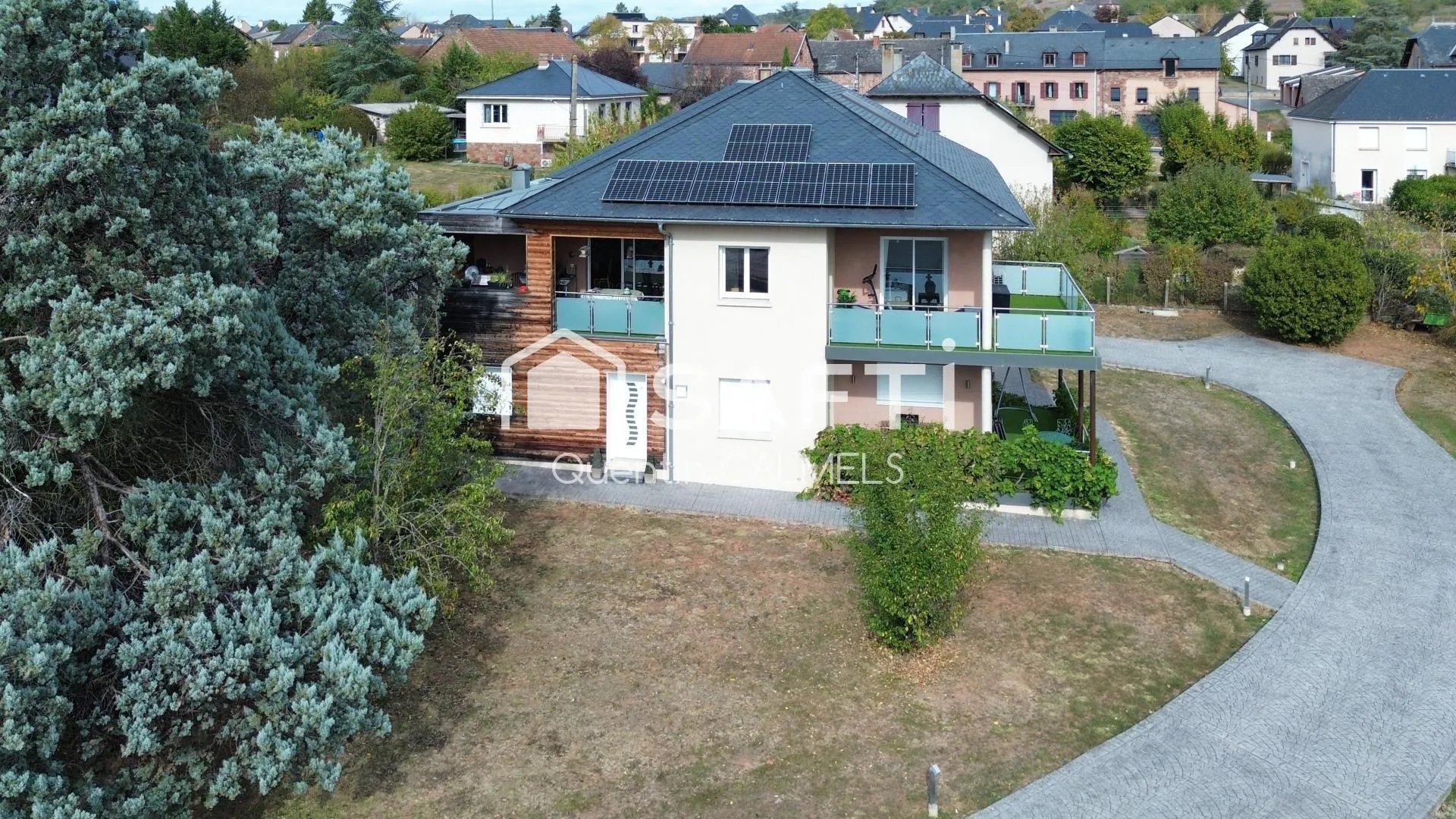 Maison à vendre, 222m², Saint-Christophe-Vallon