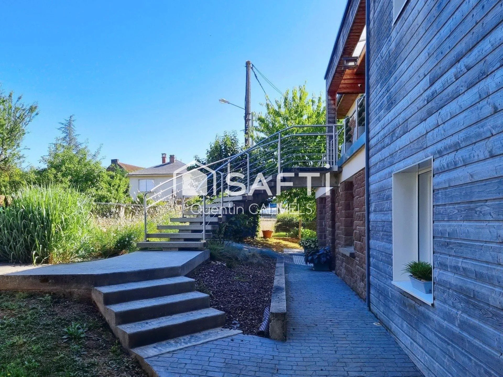 Maison à vendre, 222m², Saint-Christophe-Vallon