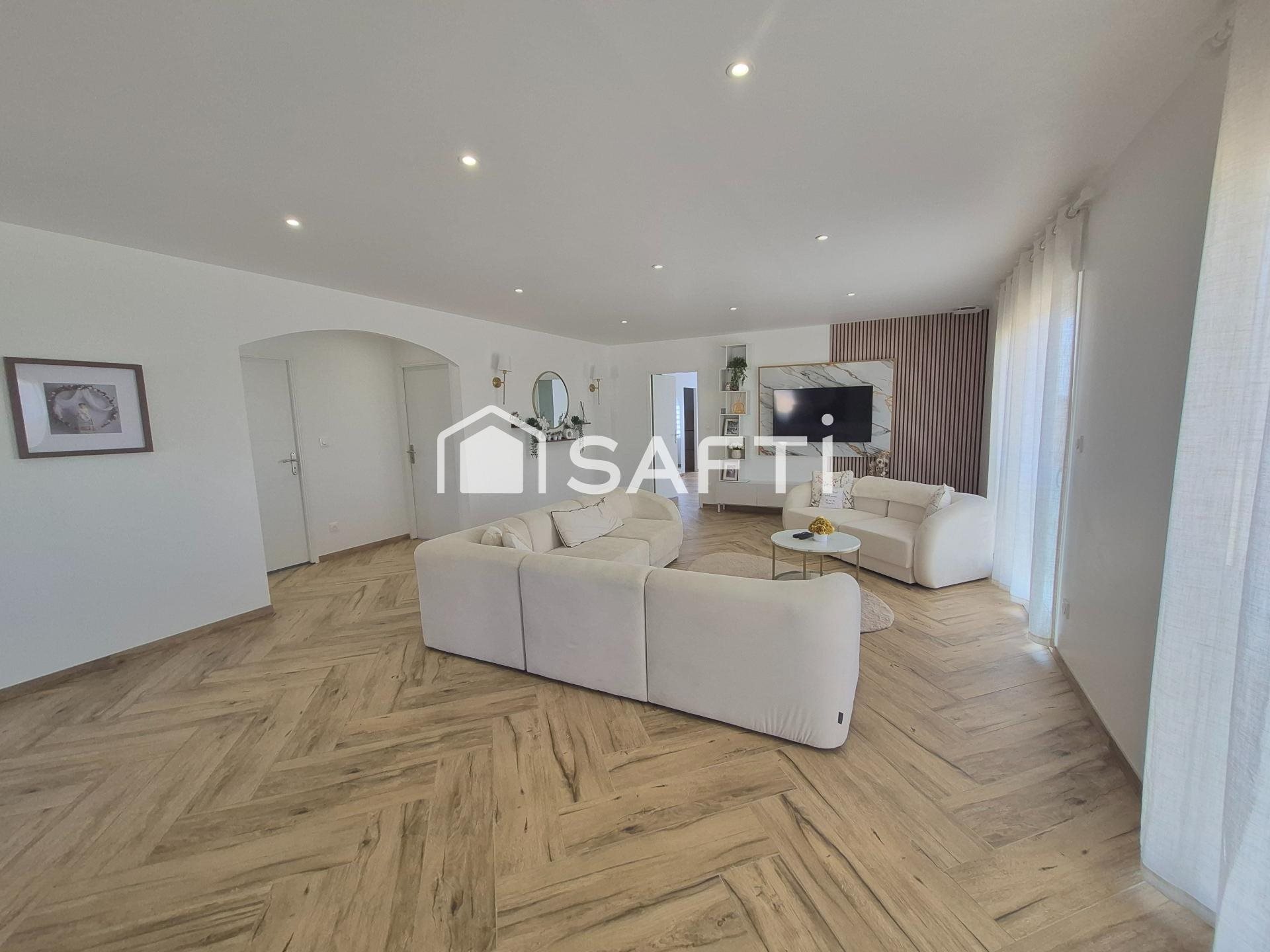 Maison à vendre, 134m², La Celle-Saint-Avant