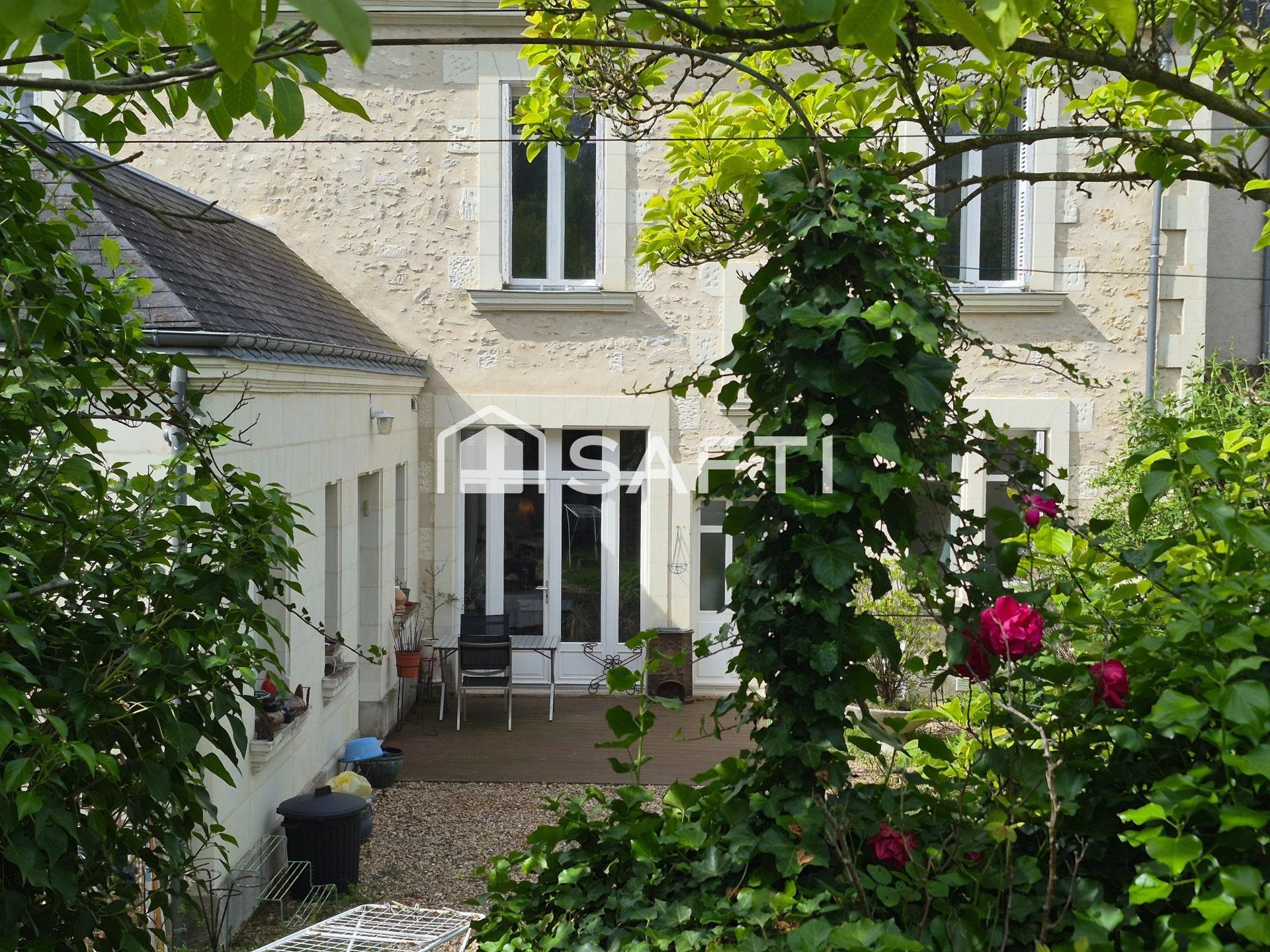Maison à vendre, 255m², Descartes