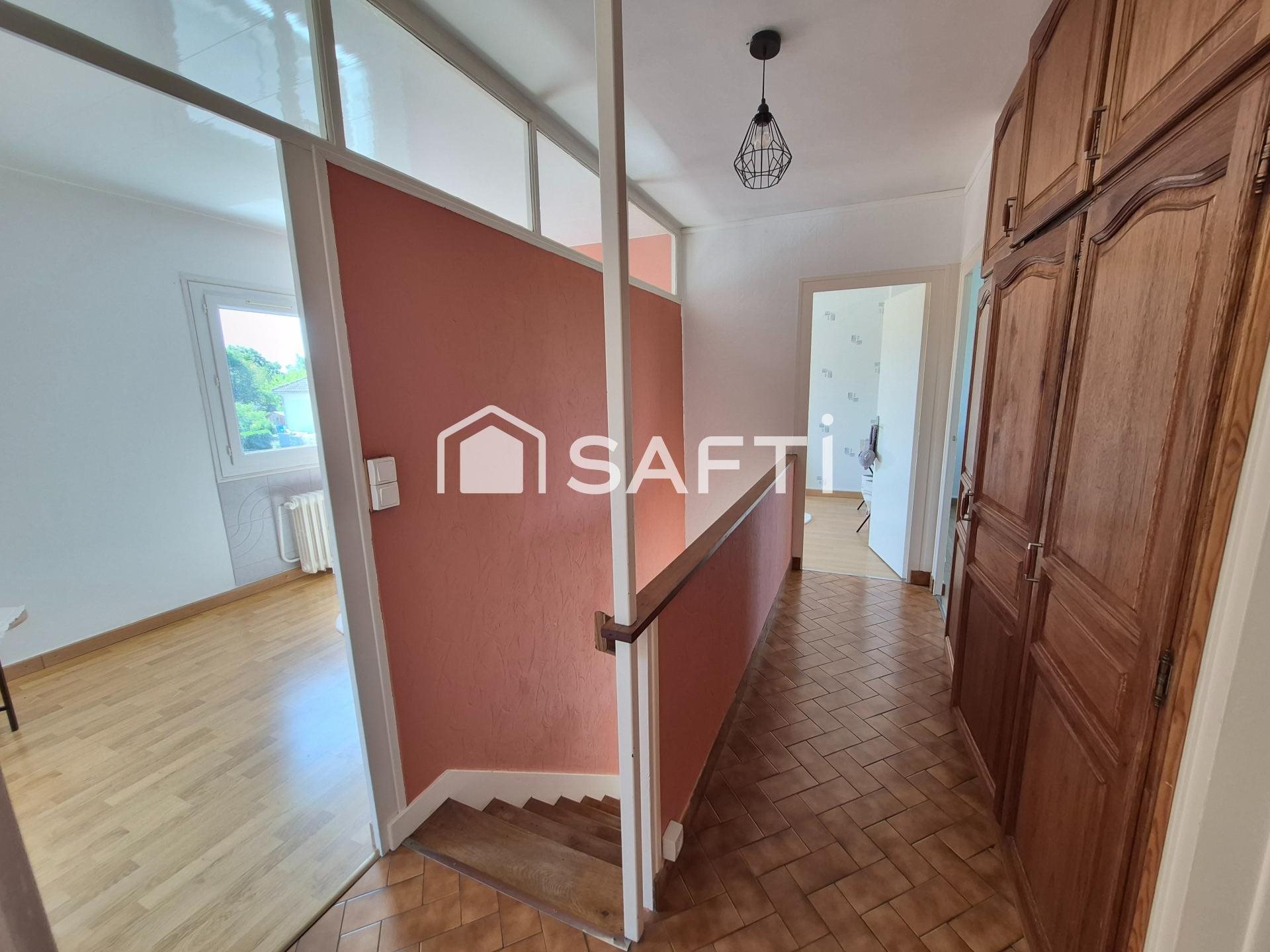 Maison à vendre, 81m², Descartes