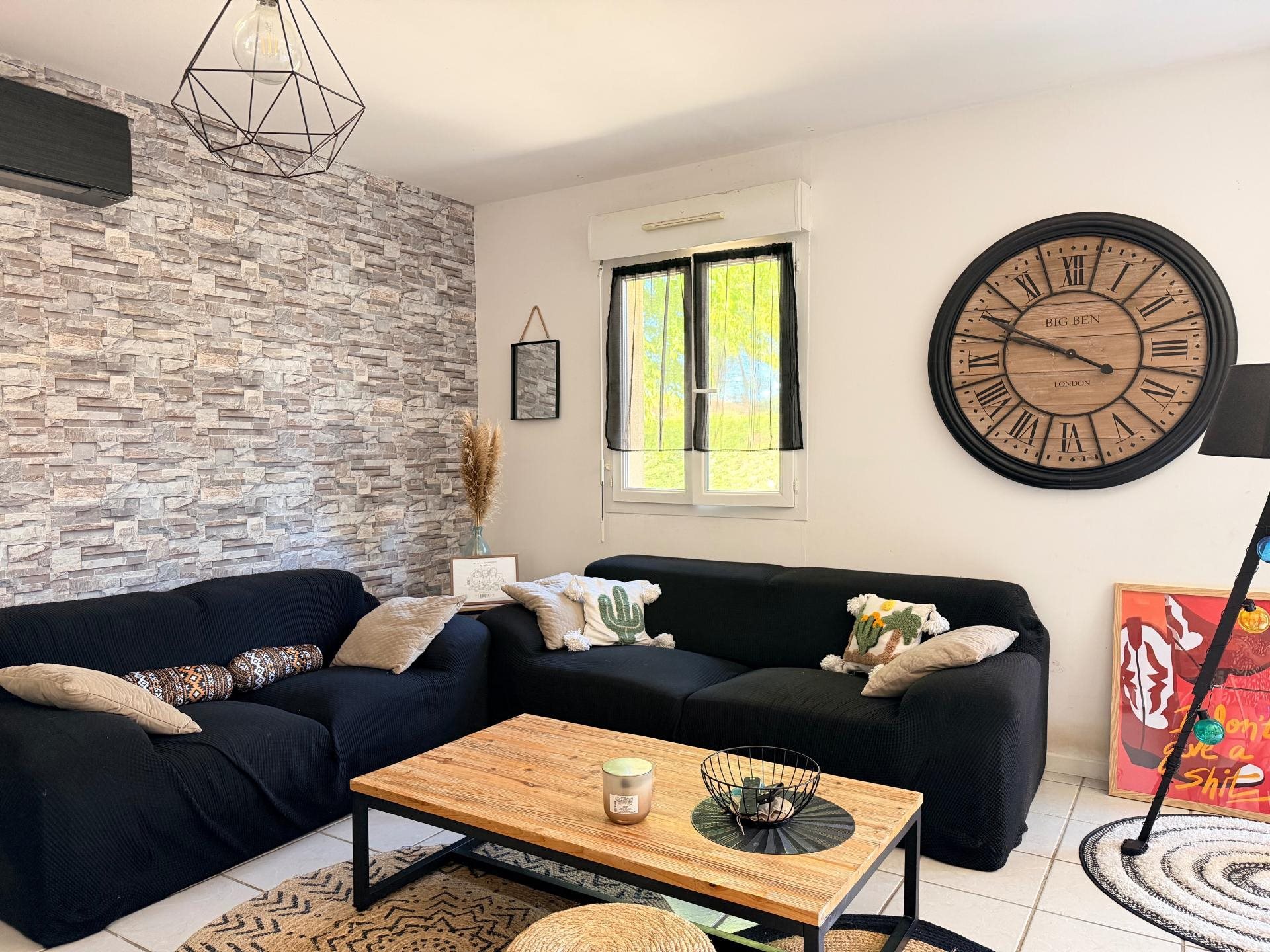 Maison à vendre, 115m², Bussac-Forêt