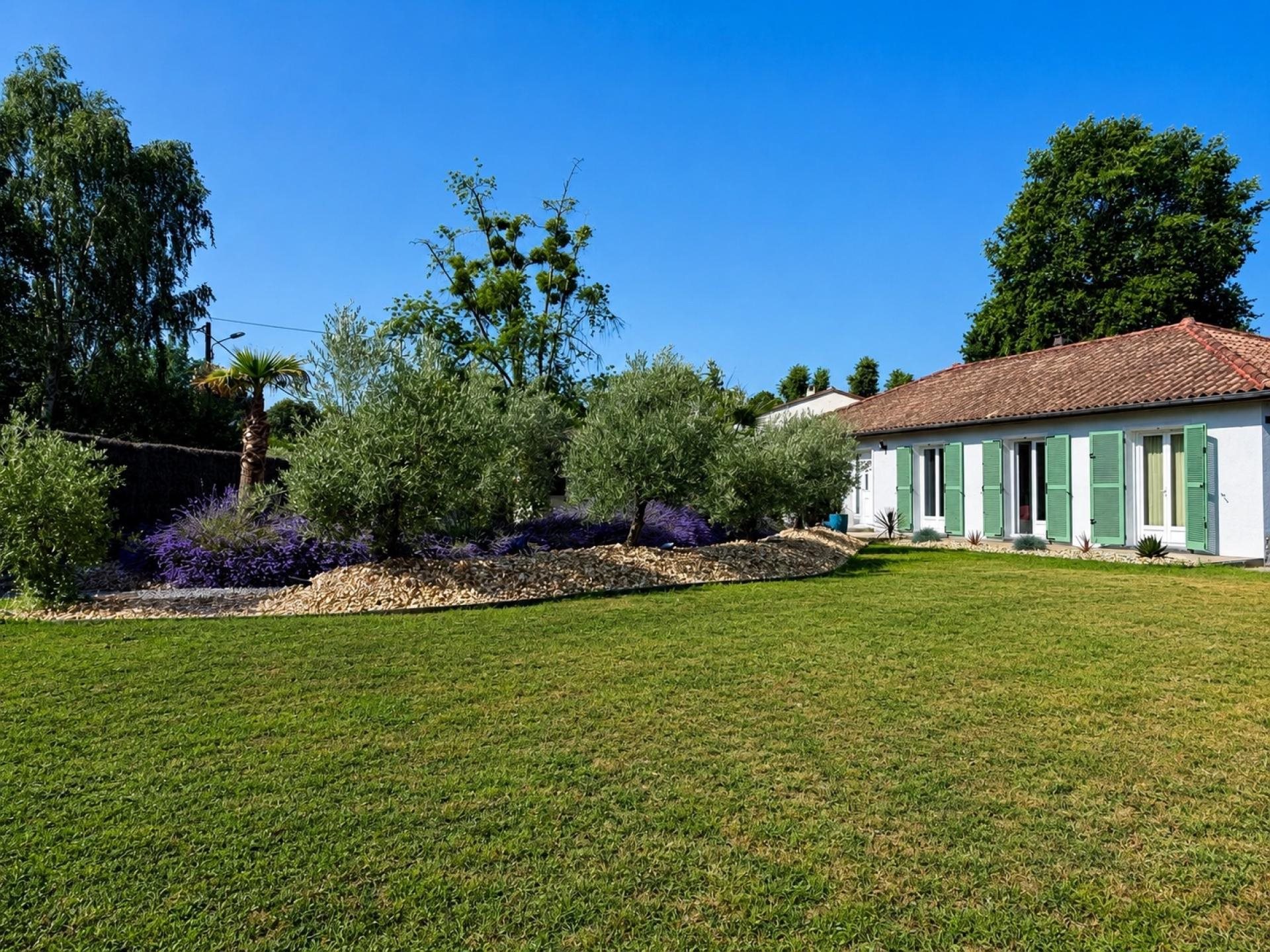 Maison à vendre, 108m², La Brède