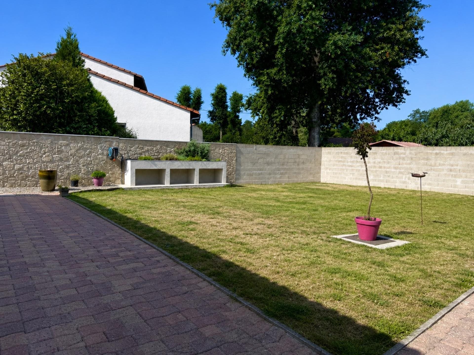 Maison à vendre, 37m², La Brède