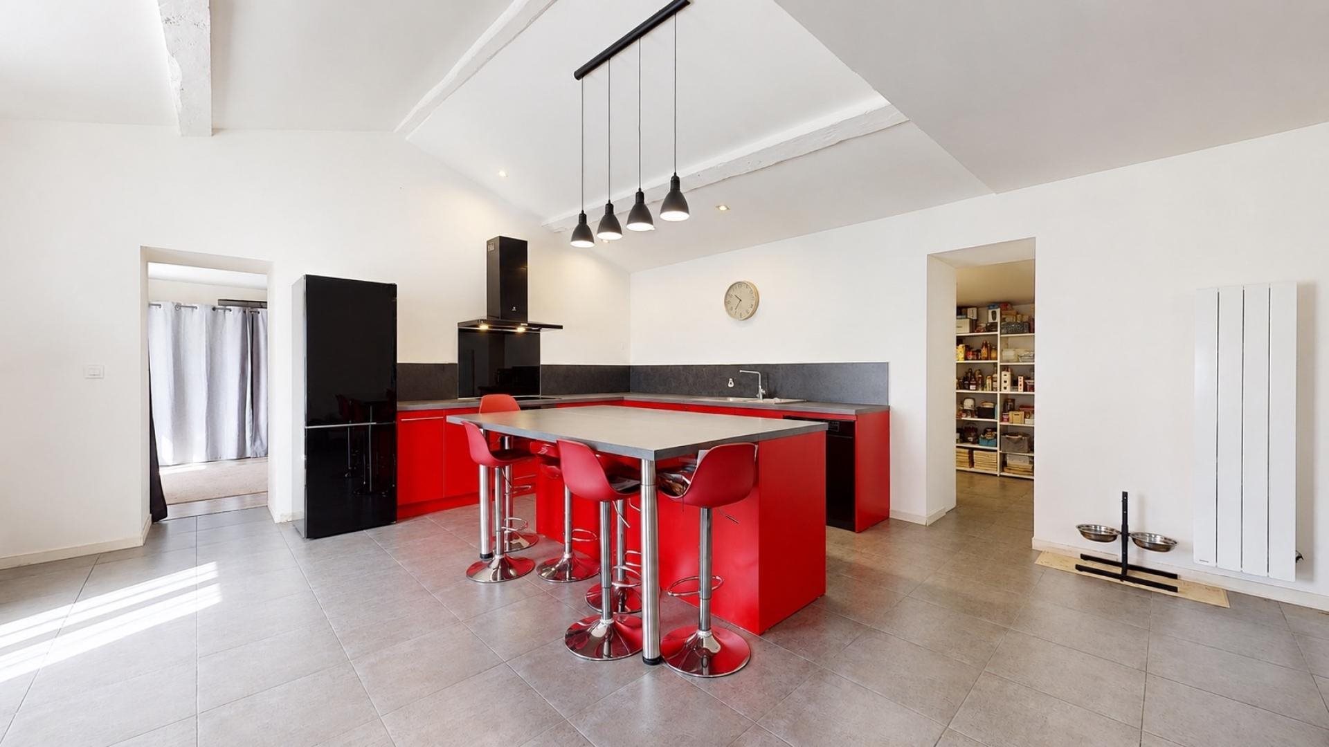 Maison à vendre, 94m², Léogeats