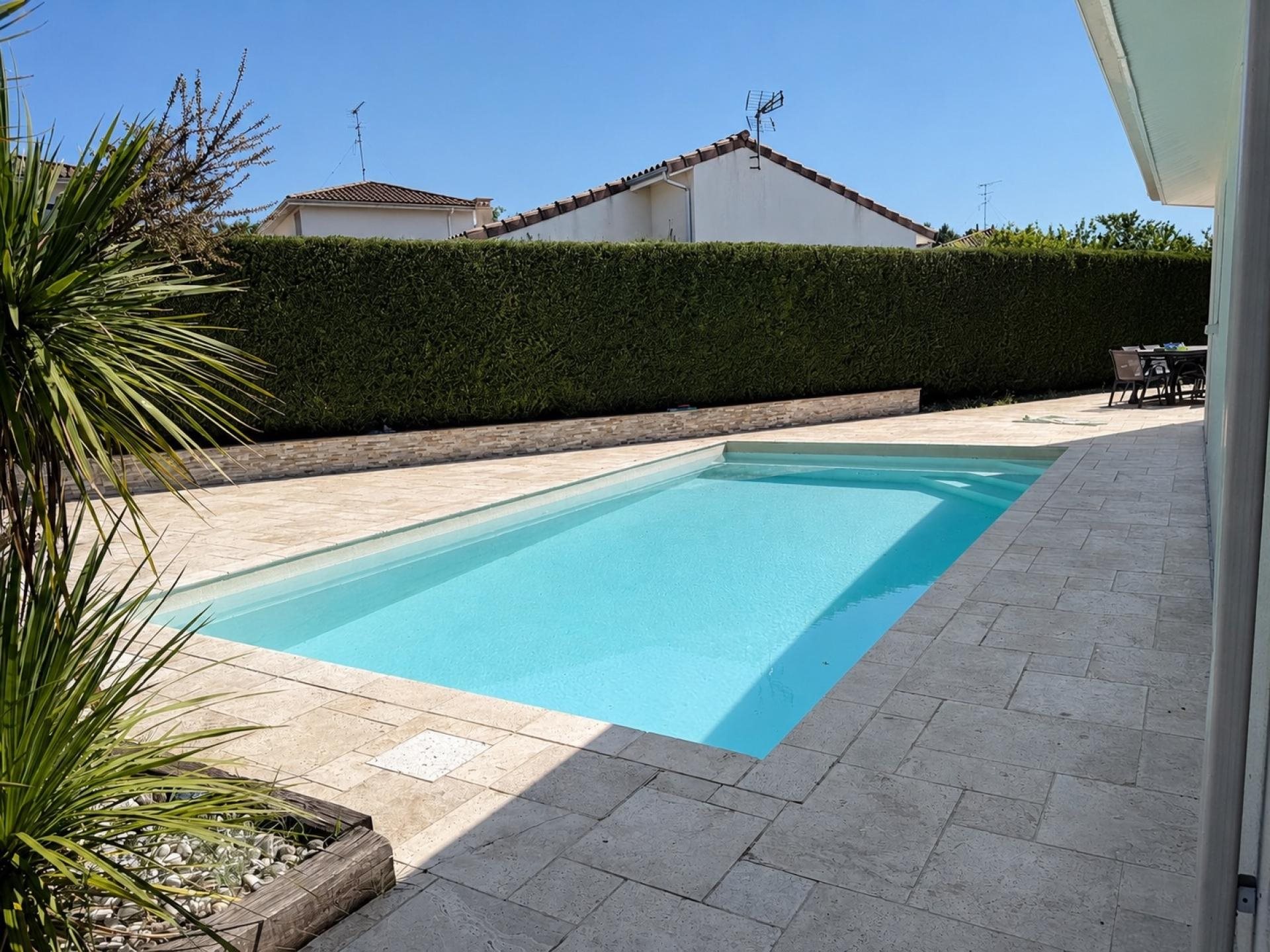 Maison à vendre, 120m², La Brède