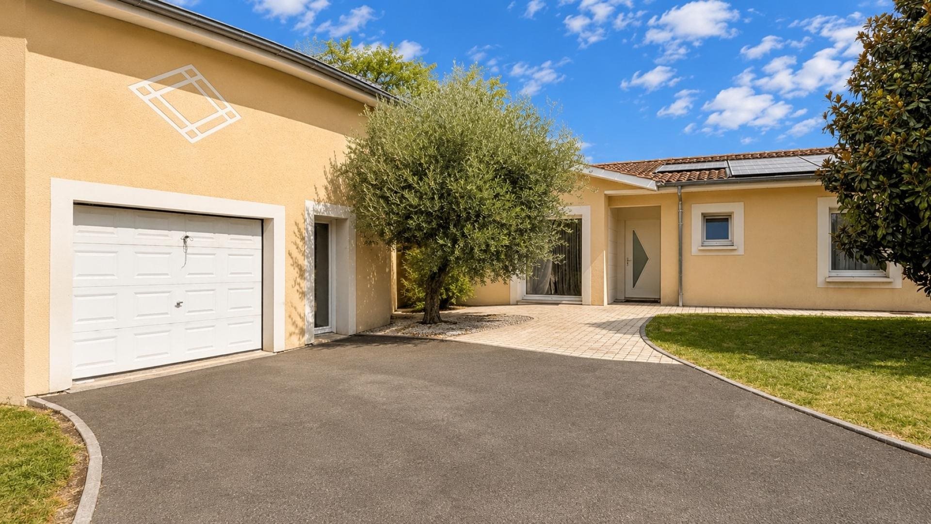 Maison à vendre, 170m², La Brède
