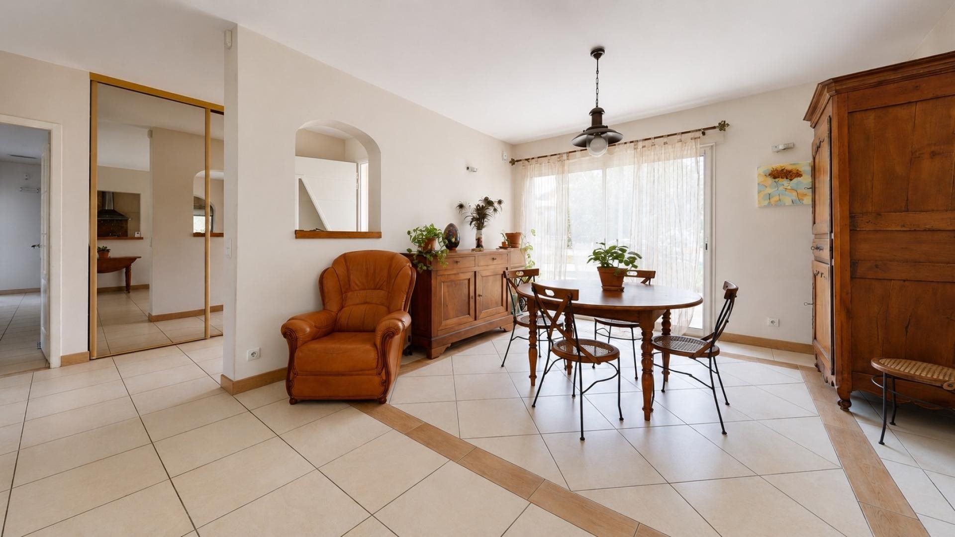 Maison à vendre, 170m², La Brède