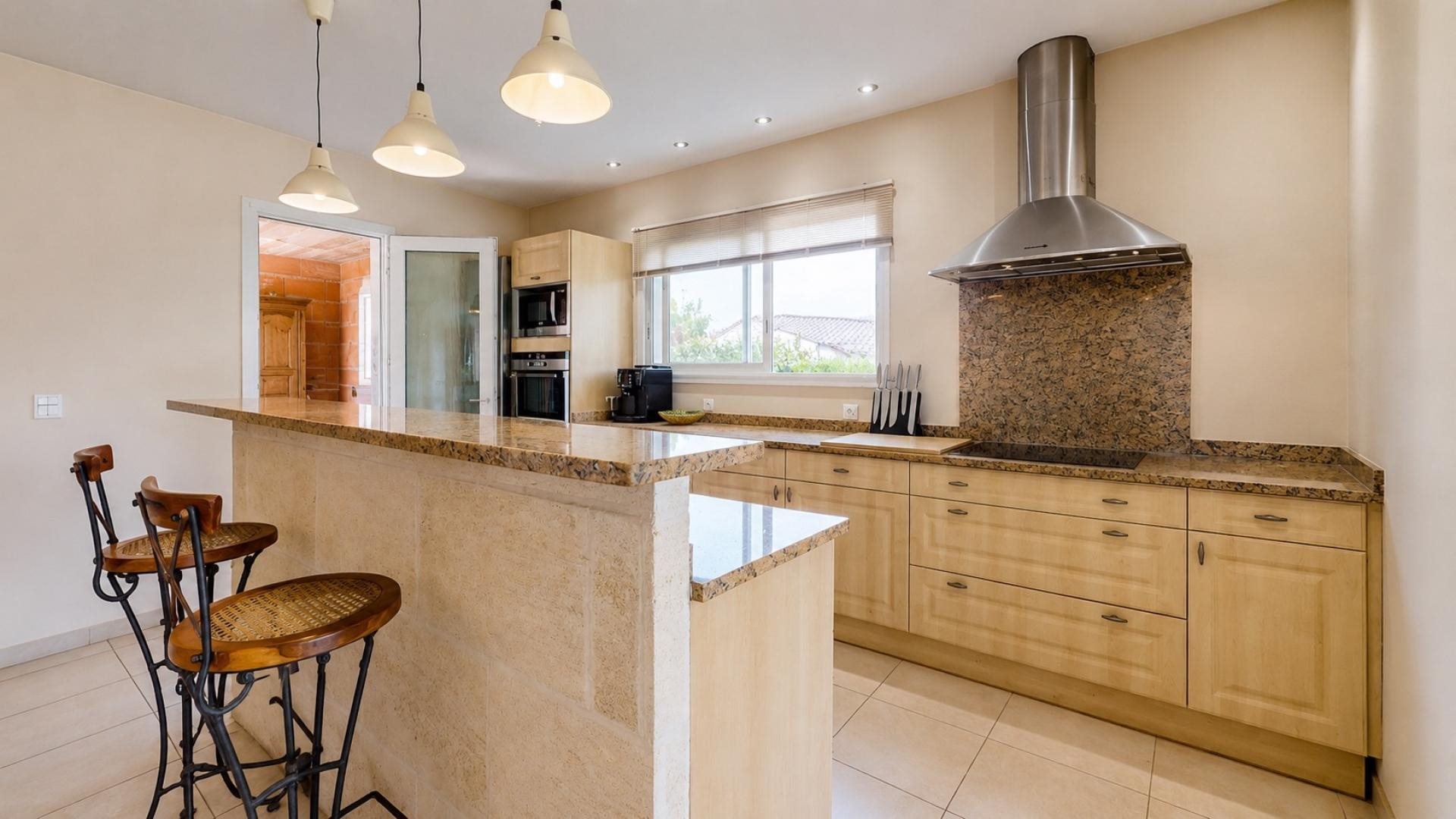 Maison à vendre, 170m², La Brède