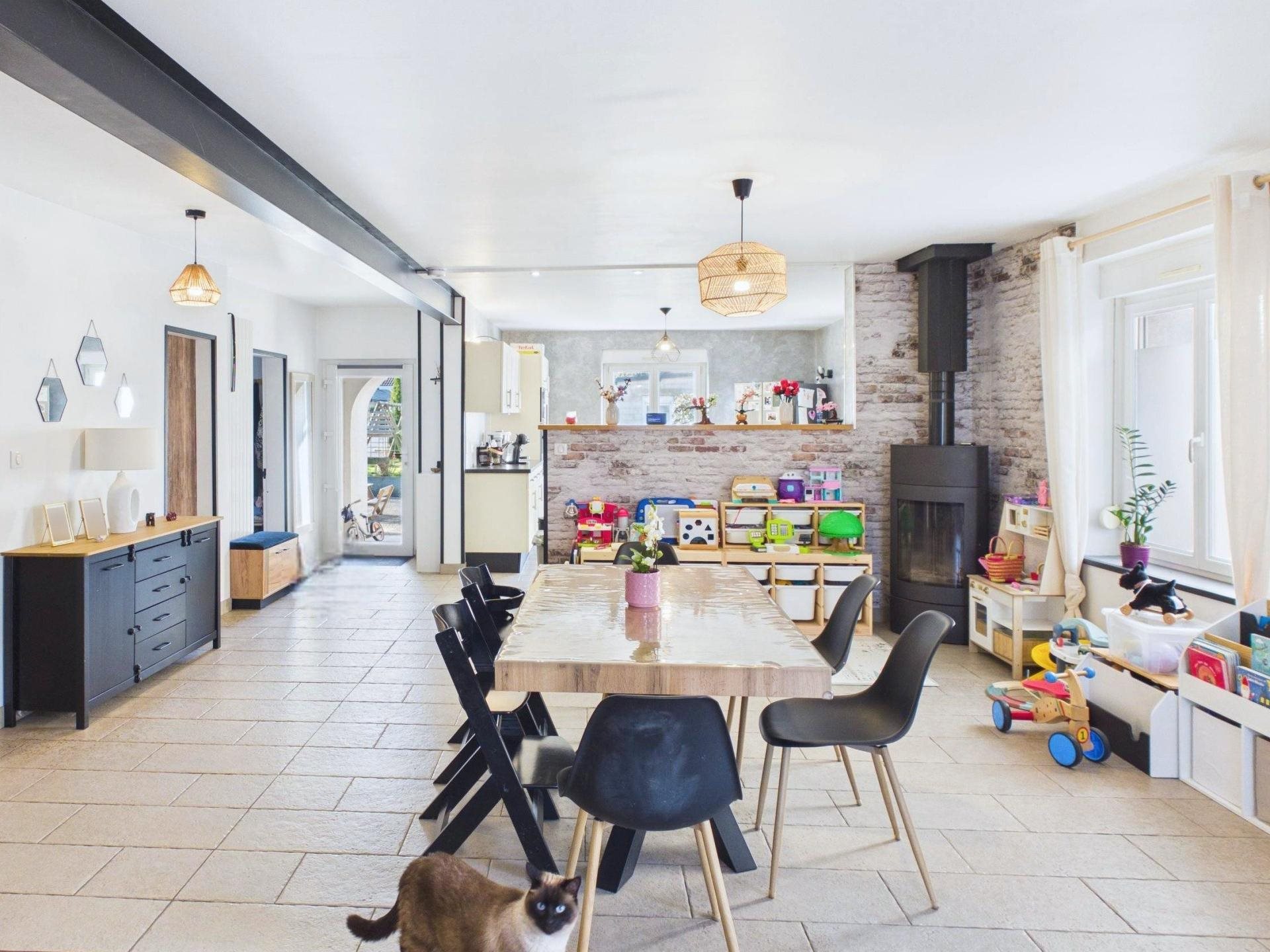 Maison à vendre, 164m², Docelles