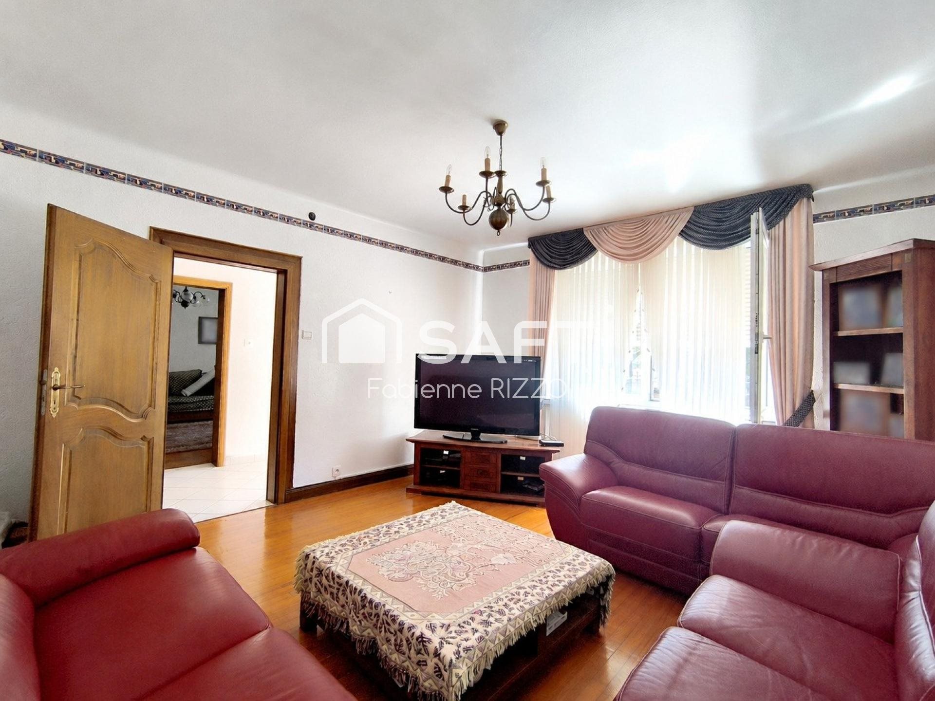 Maison à vendre, 450m², Longeville-lès-Saint-Avold