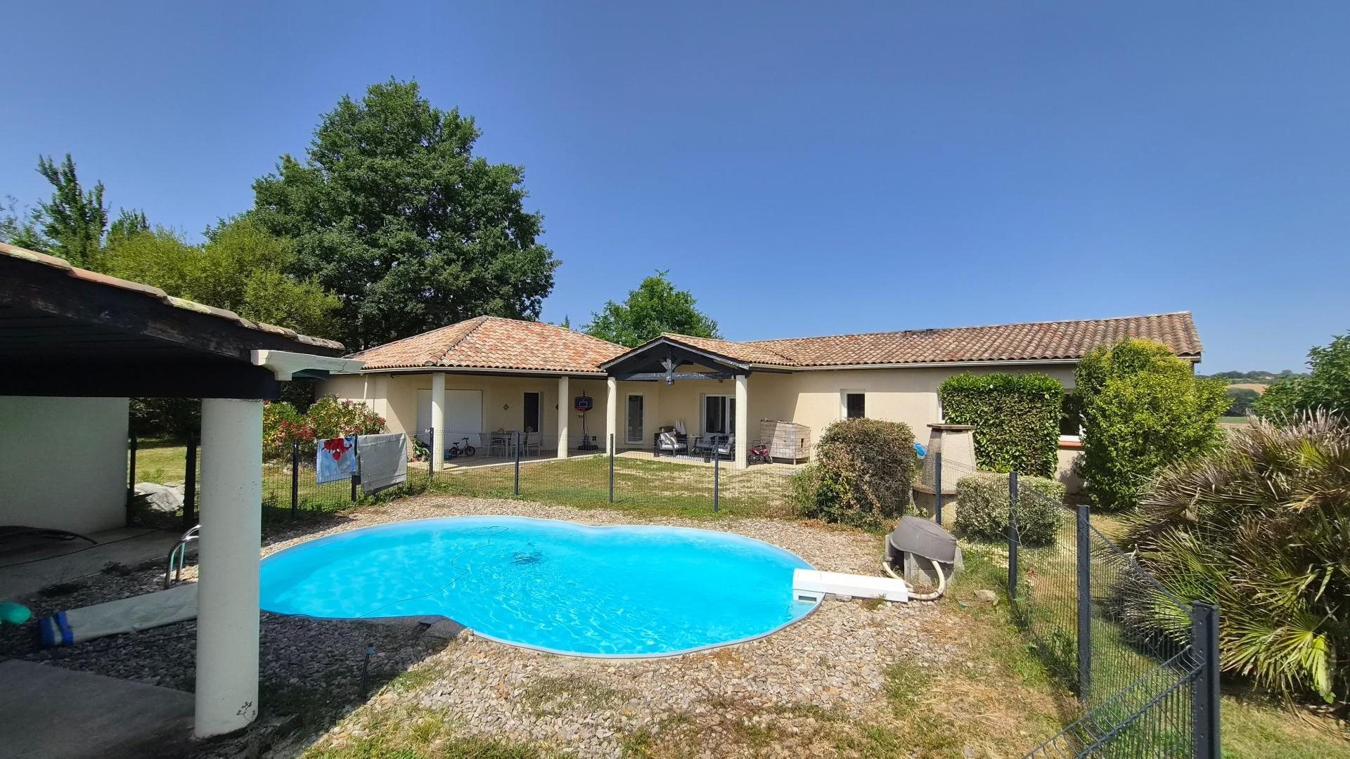Maison à vendre, 128m², La Salvetat-Belmontet