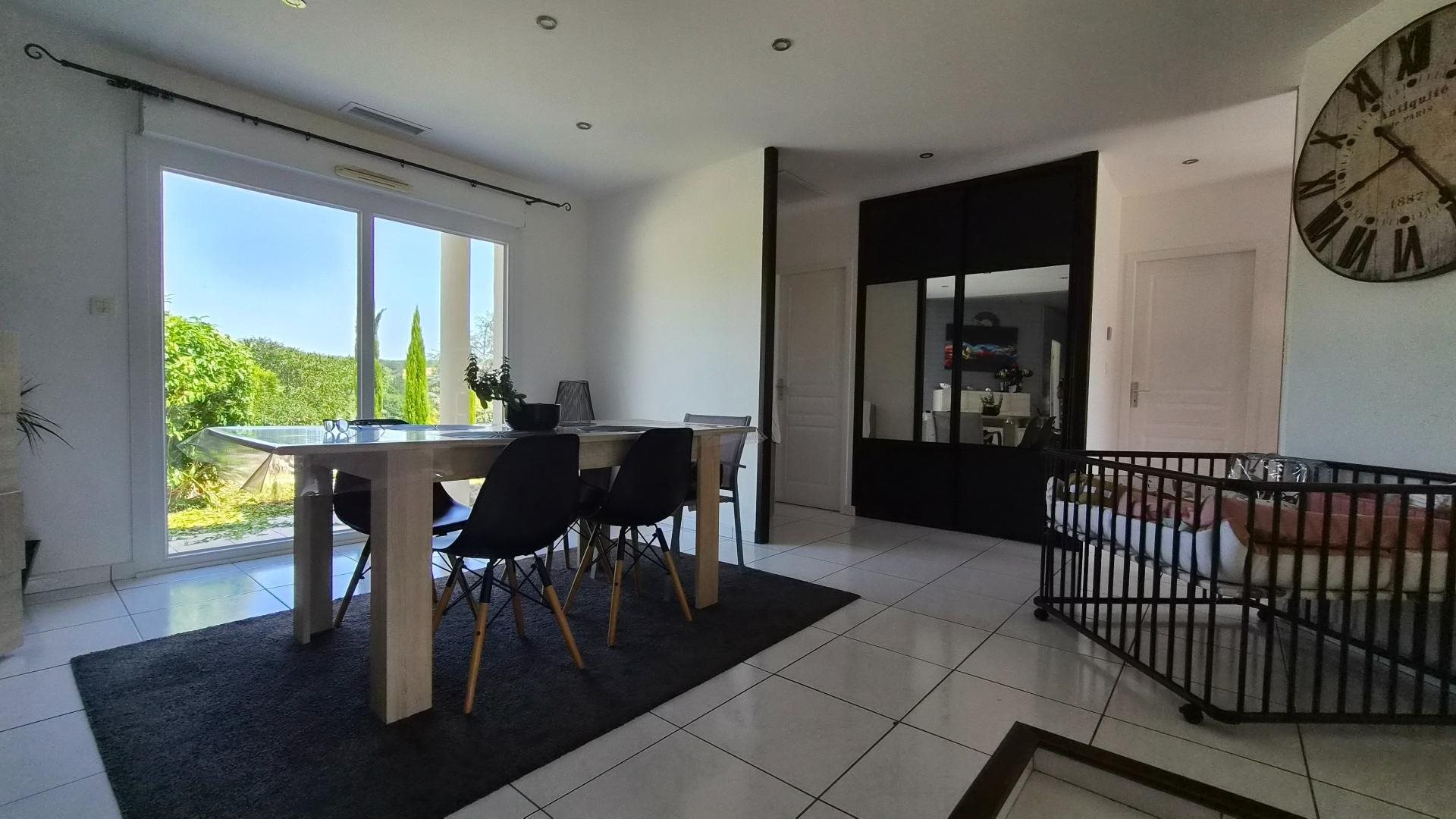 Maison à vendre, 128m², La Salvetat-Belmontet