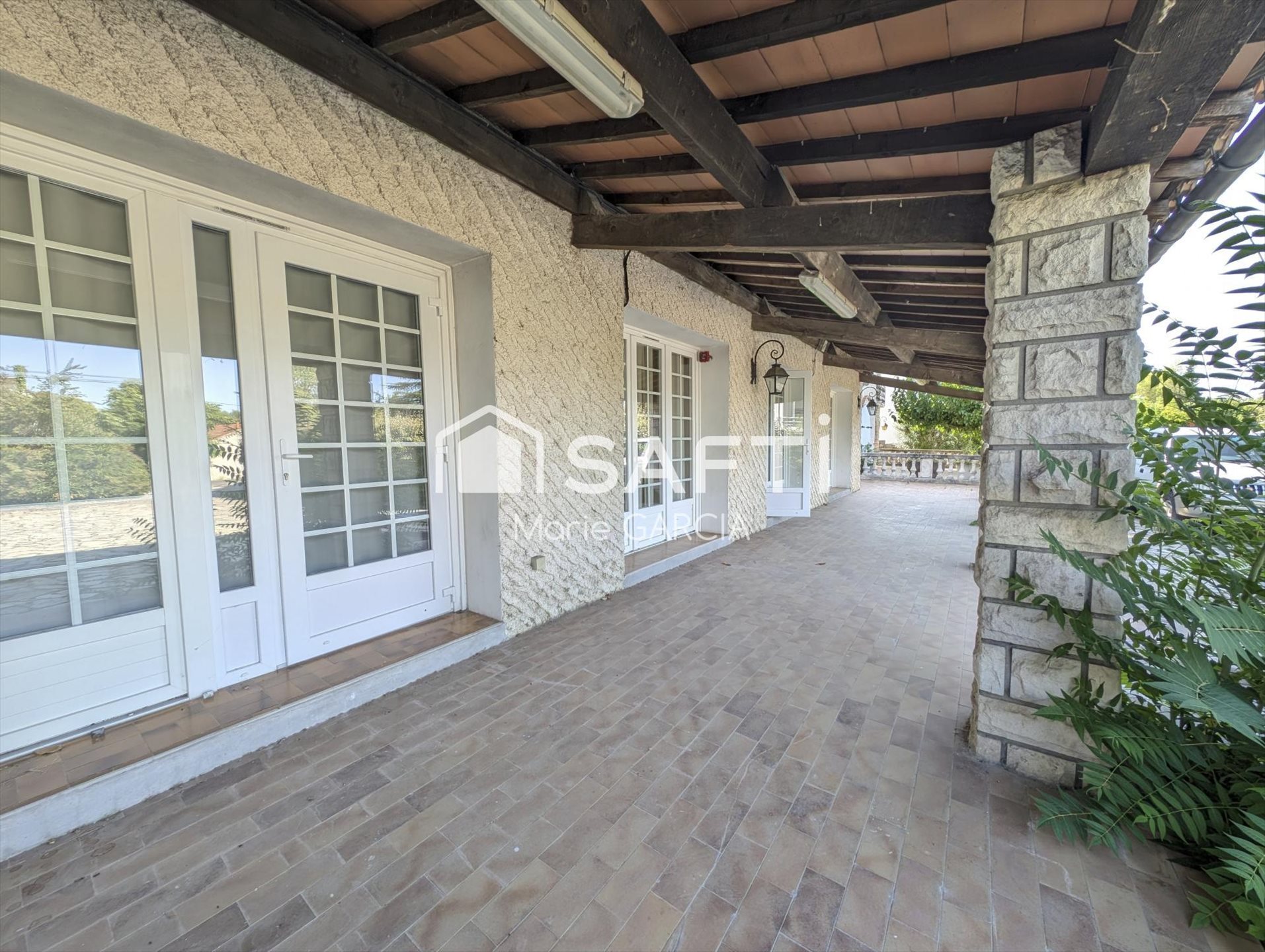Maison à vendre, 837m², Saint-Hilaire-de-Brethmas