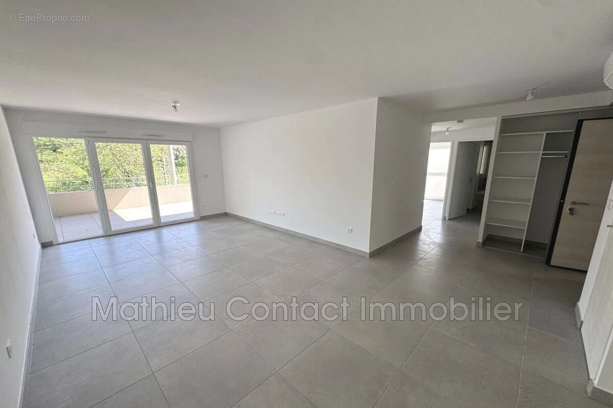 Appartement à vendre, 65m², Nîmes