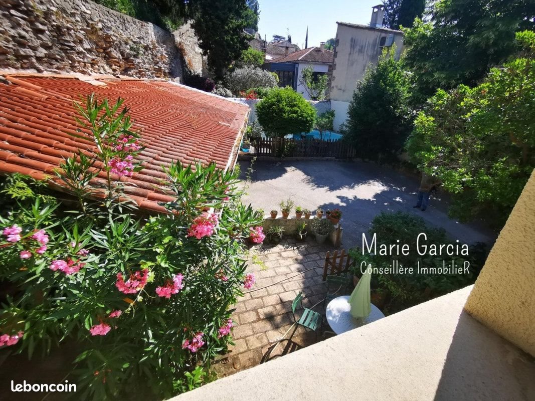 Maison à vendre, 257m², Nîmes