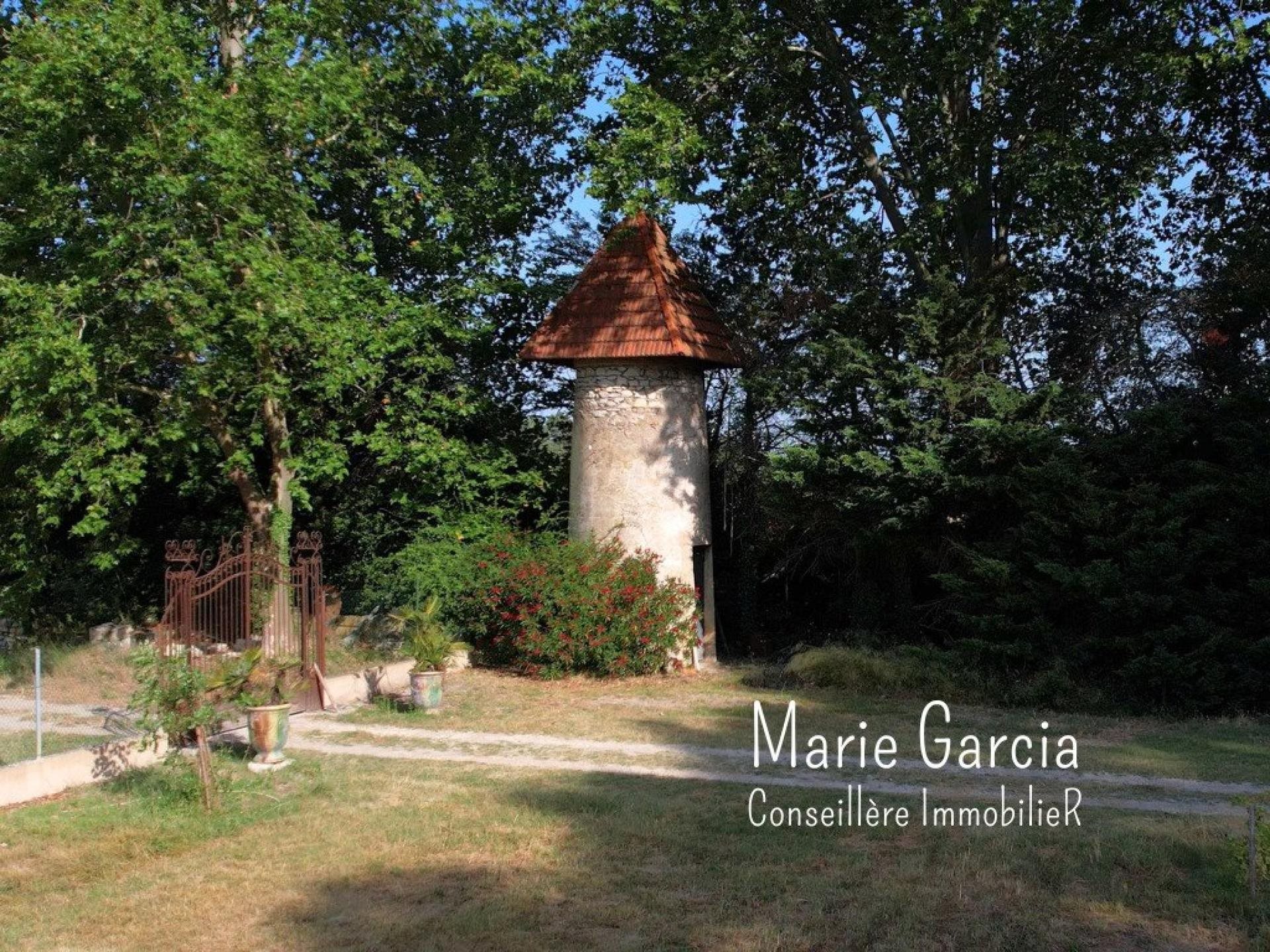 Maison à vendre, 280m², Nîmes