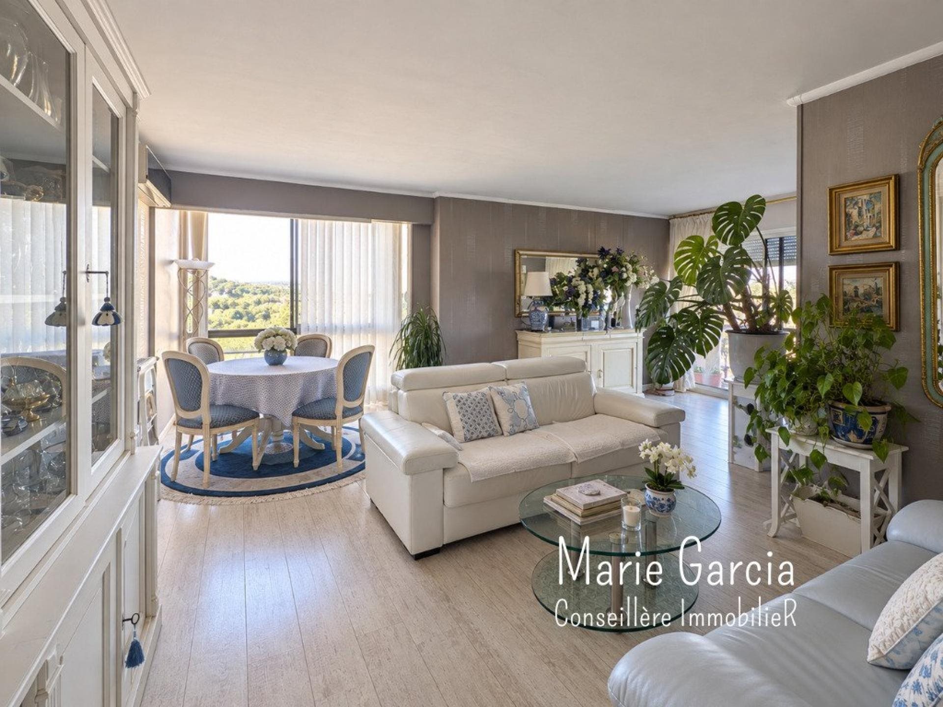 Appartement à vendre, 76m², Nîmes