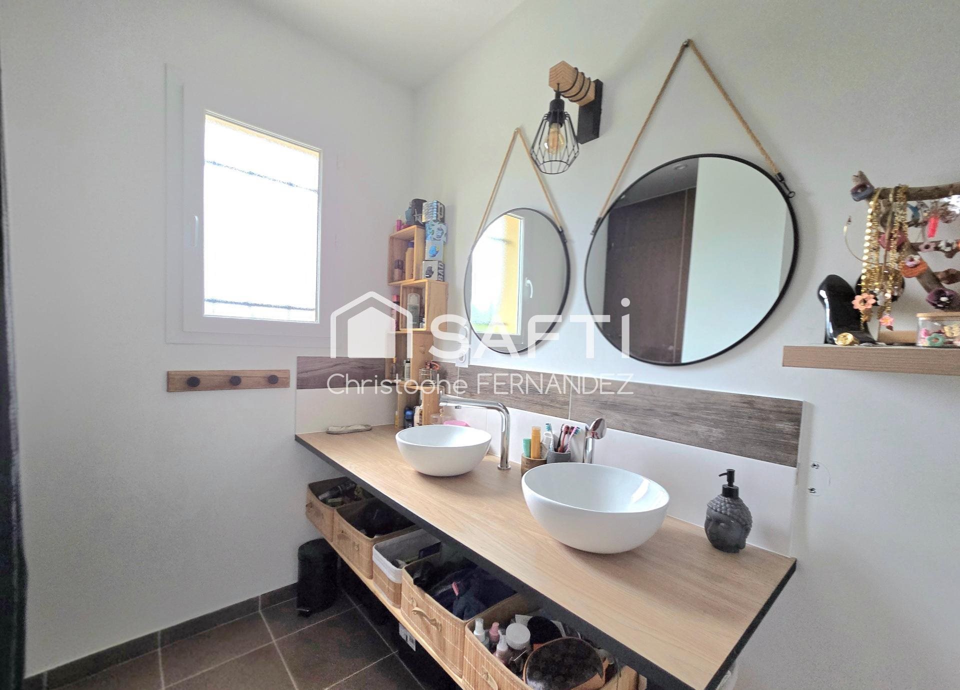 Maison à vendre, 123m², Cartelègue