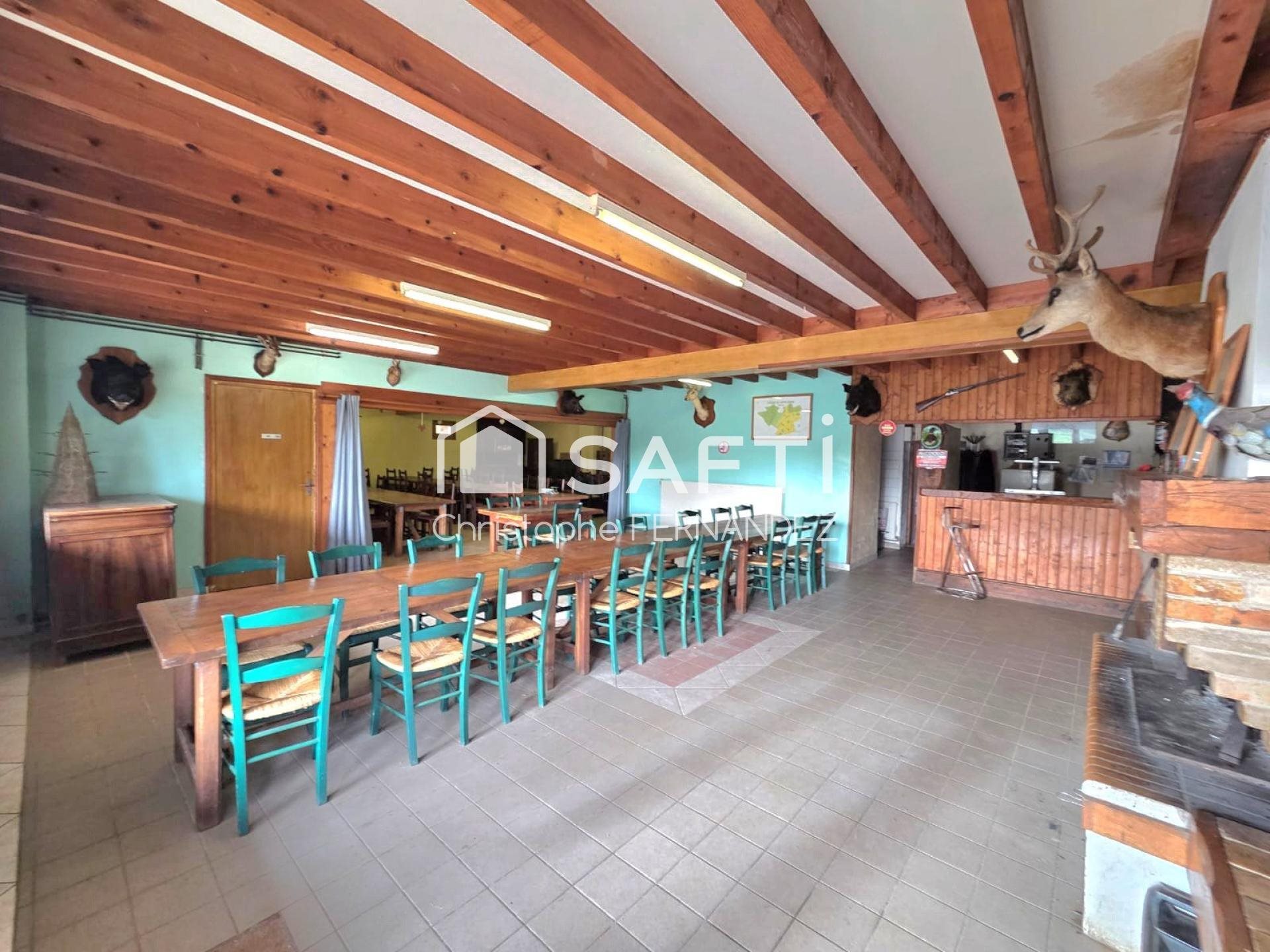 Maison à vendre, 304m², Montendre