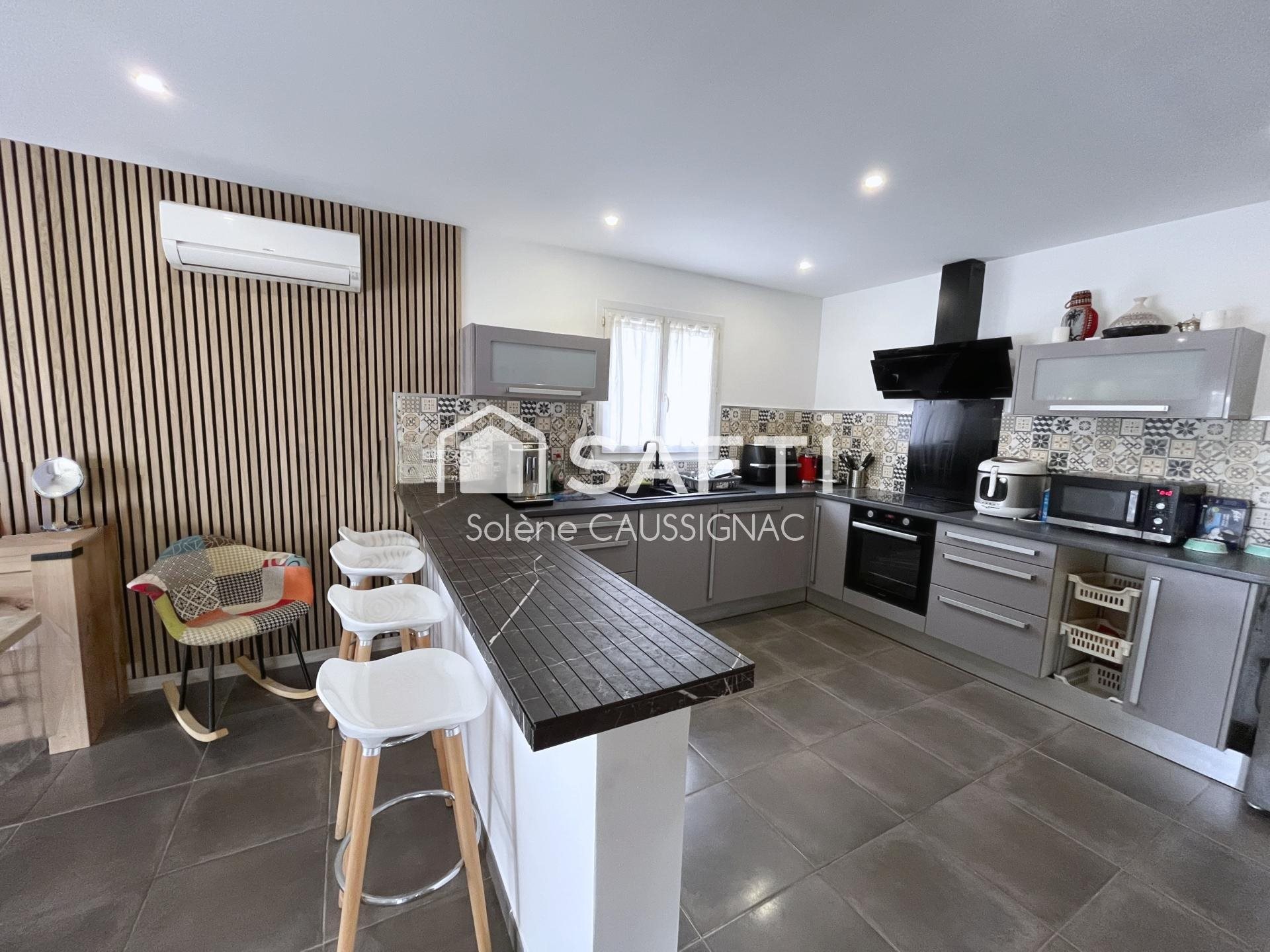 Maison à vendre, 100m², Saint-Privat-des-Vieux