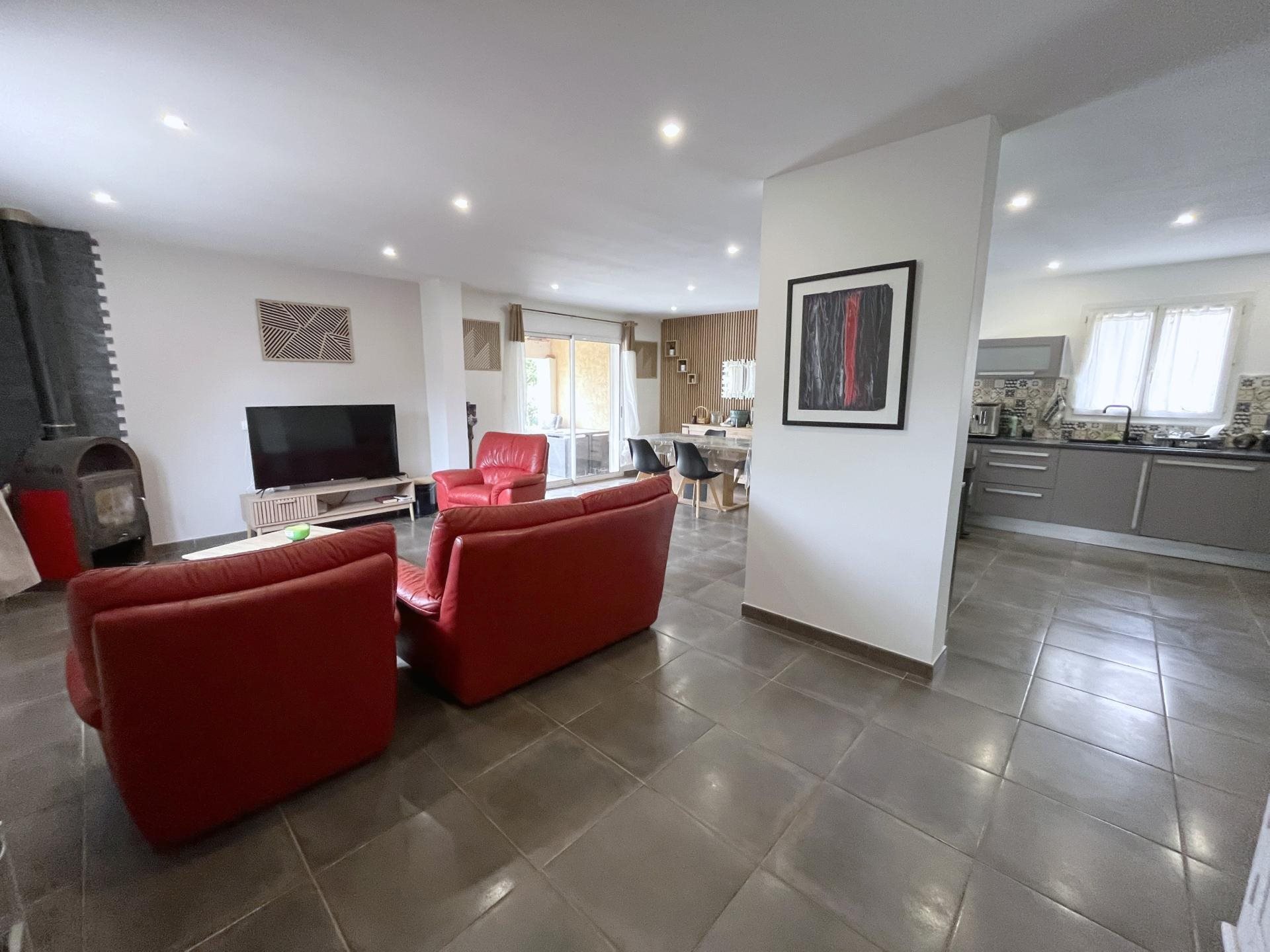 Maison à vendre, 100m², Saint-Privat-des-Vieux