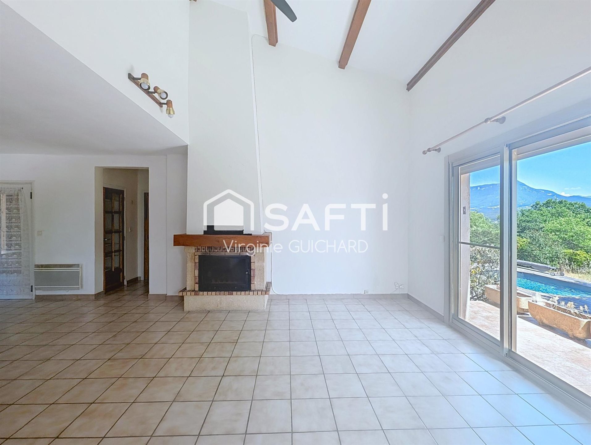 Maison à vendre, 136m², Aiglun