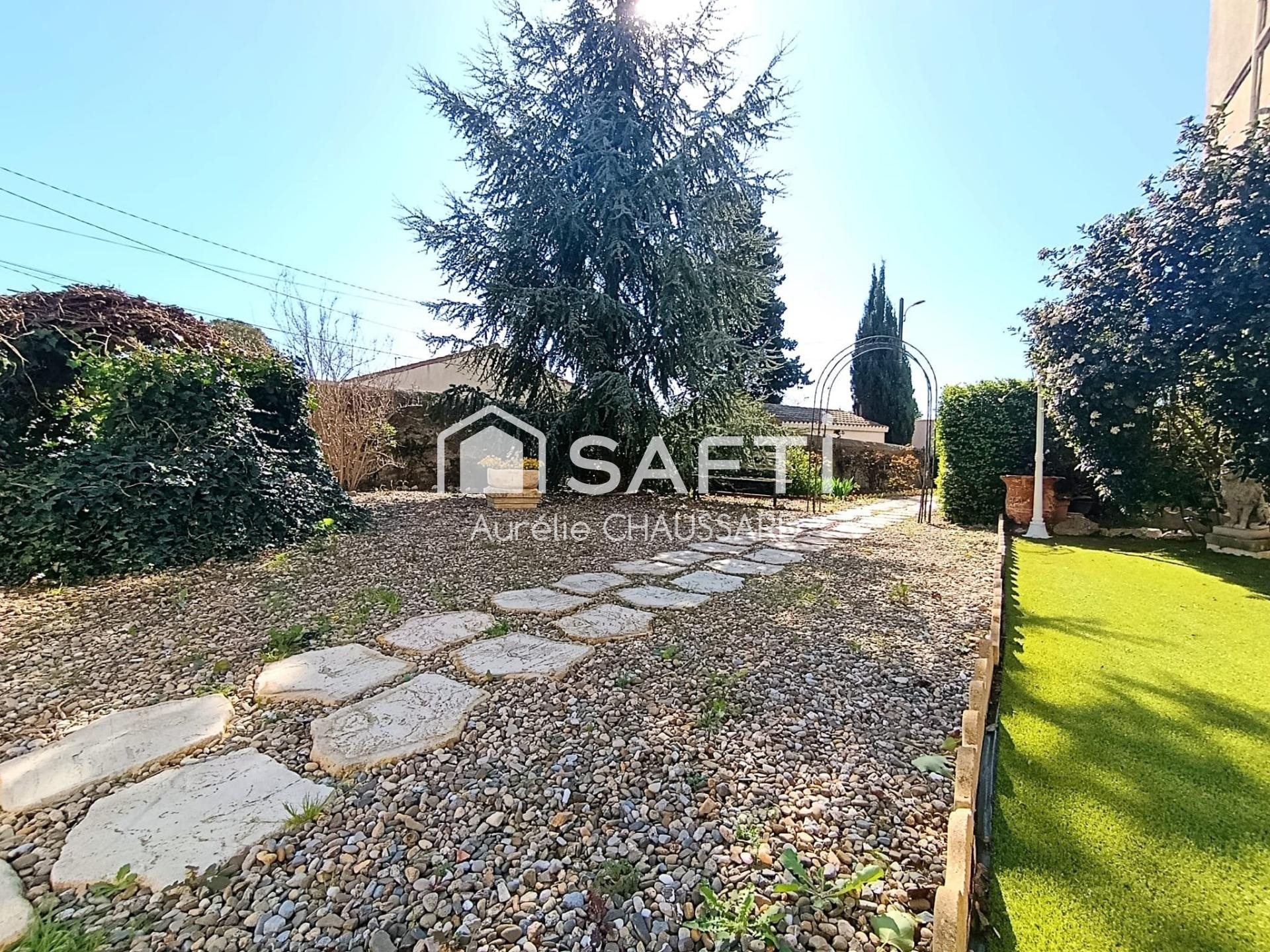 Maison à vendre, 201m², Ouveillan