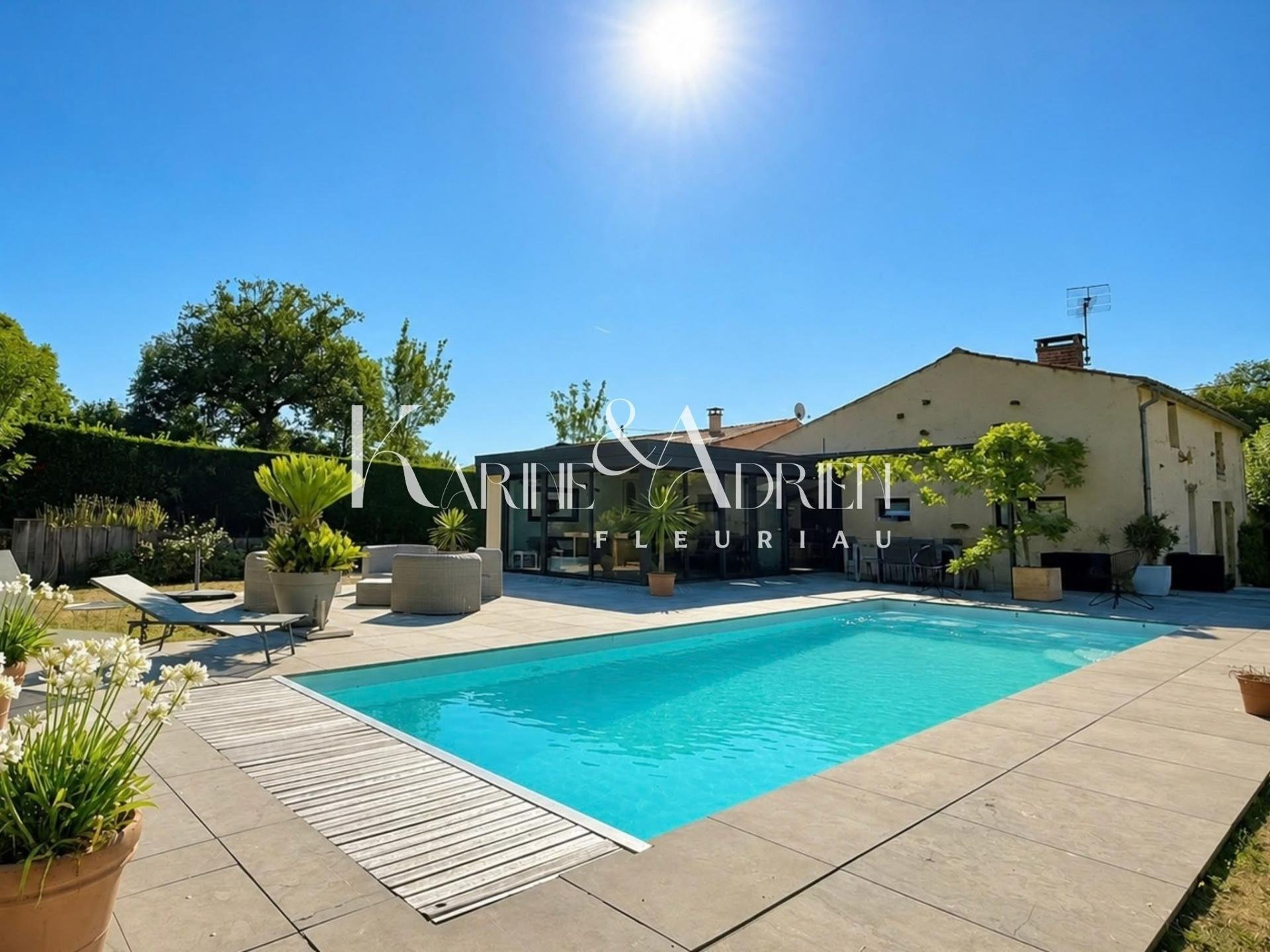 Maison à vendre, 246m², Saint-Cyr-des-Gâts