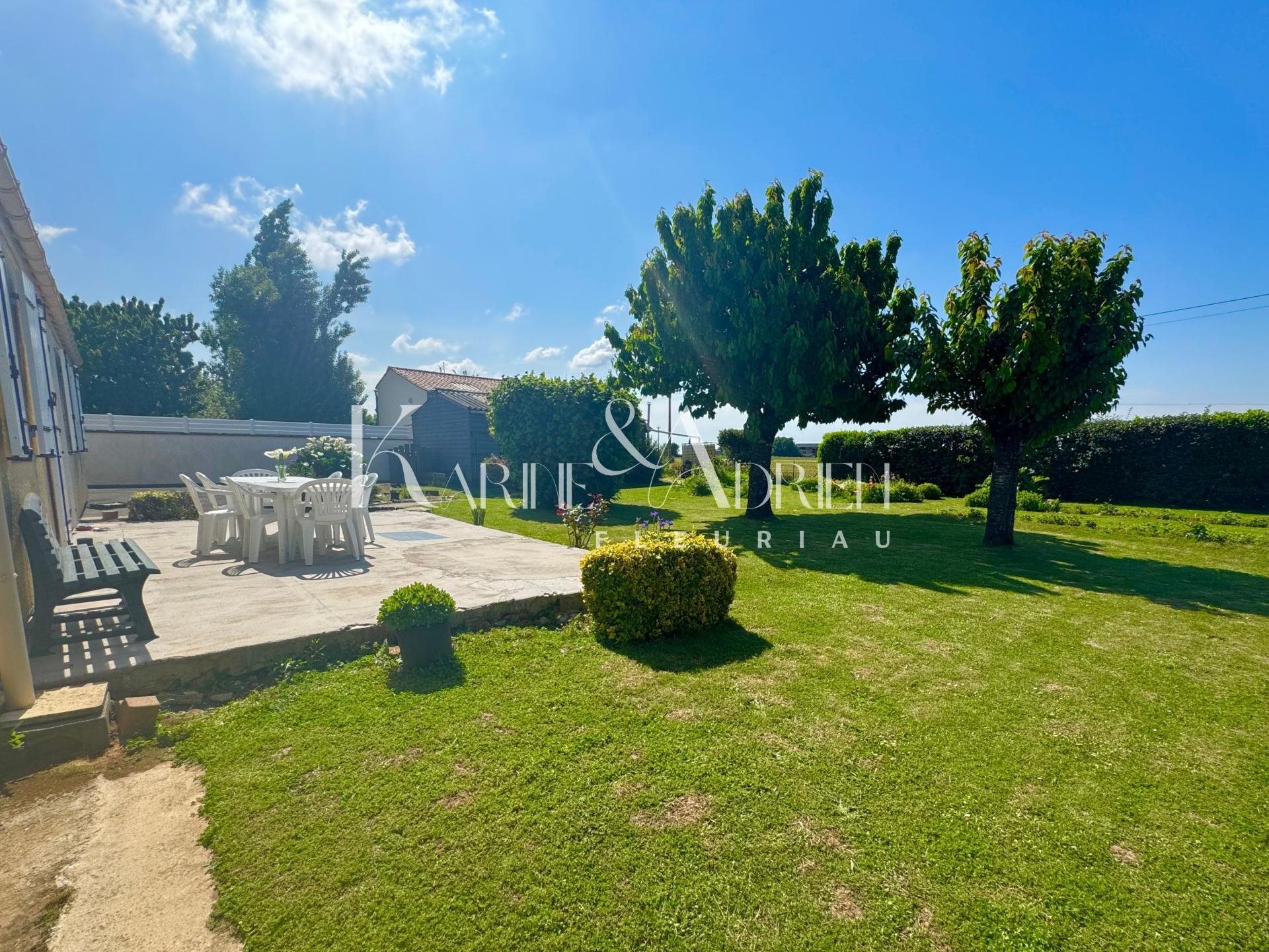 Maison à vendre, 138m², Saint-Martin-de-Fraigneau