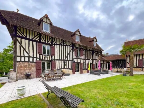 Maison à vendre, 271m², Crouttes