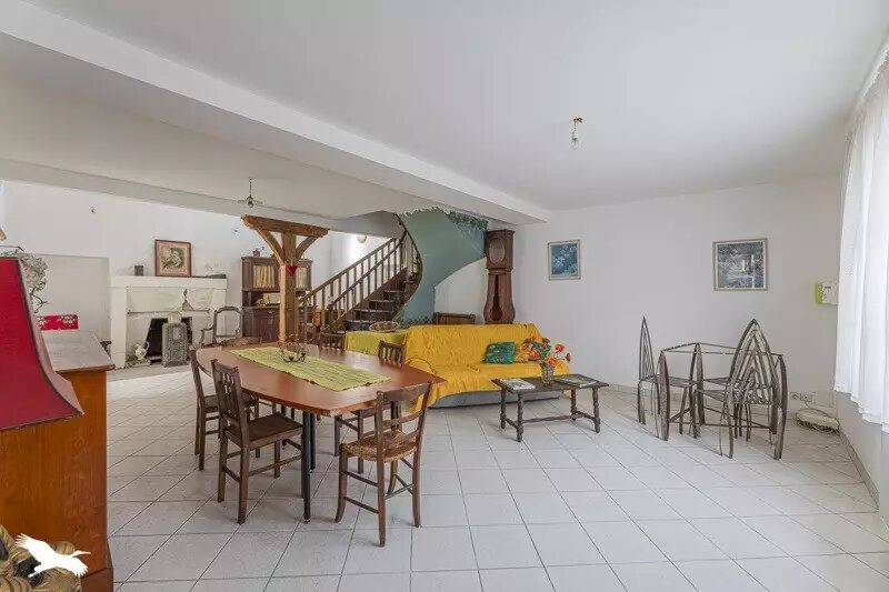 Maison à vendre, 135m², Sepmes