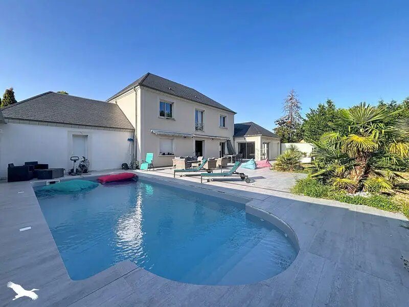Maison à vendre, 218m², Mehun-sur-Yèvre