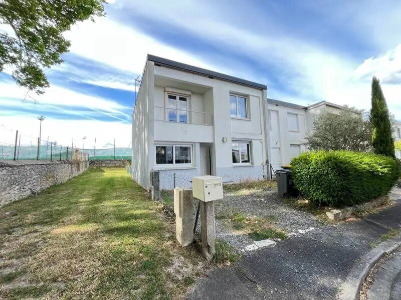 Maison à vendre, 79m², Mehun-sur-Yèvre