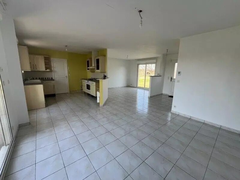 Maison à vendre, 111m², Badecon-le-Pin