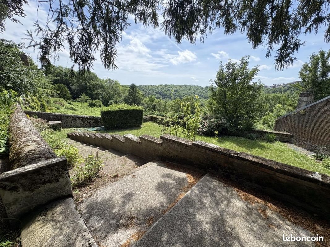 Maison à vendre, 260m², Laon
